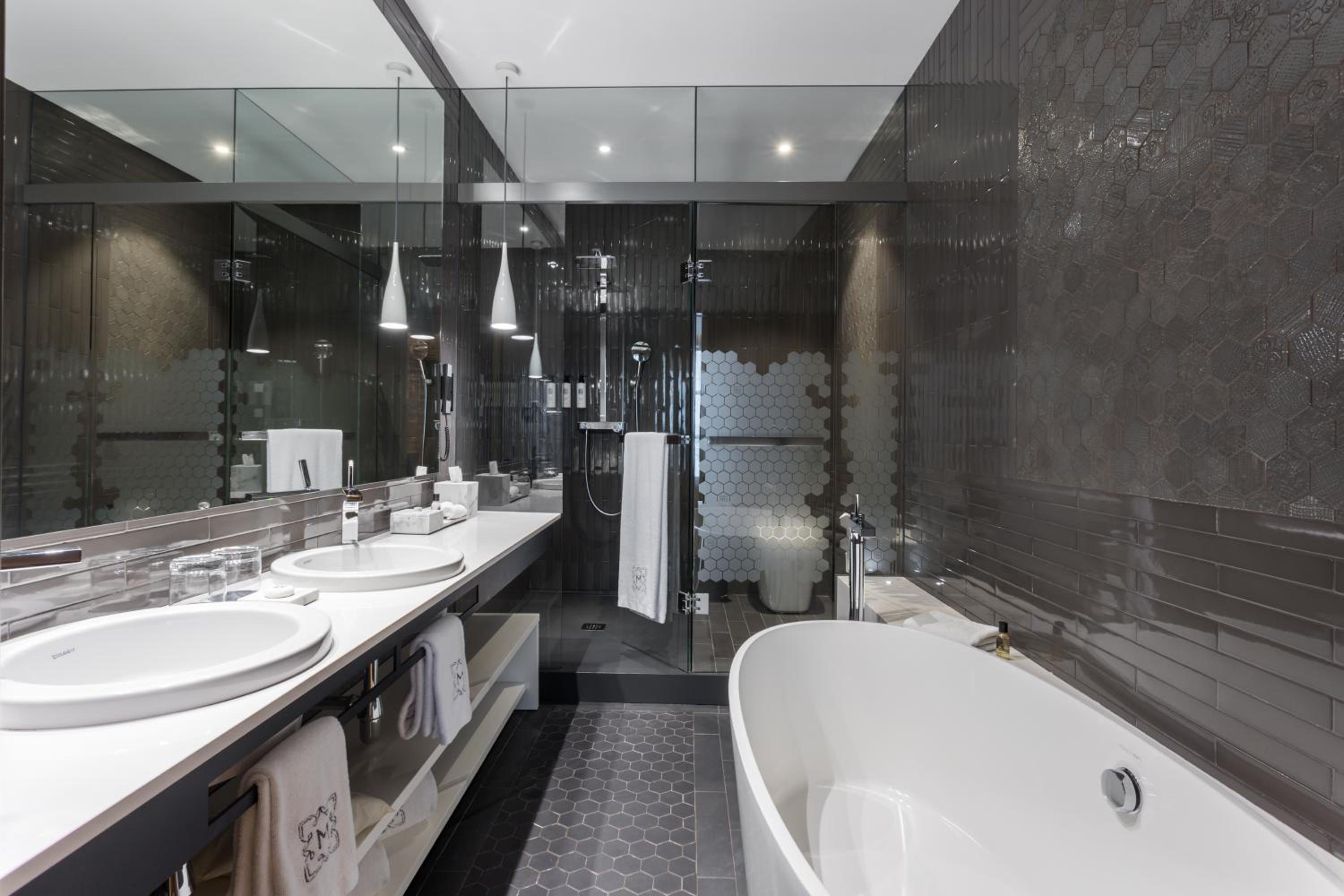 Suite with City View