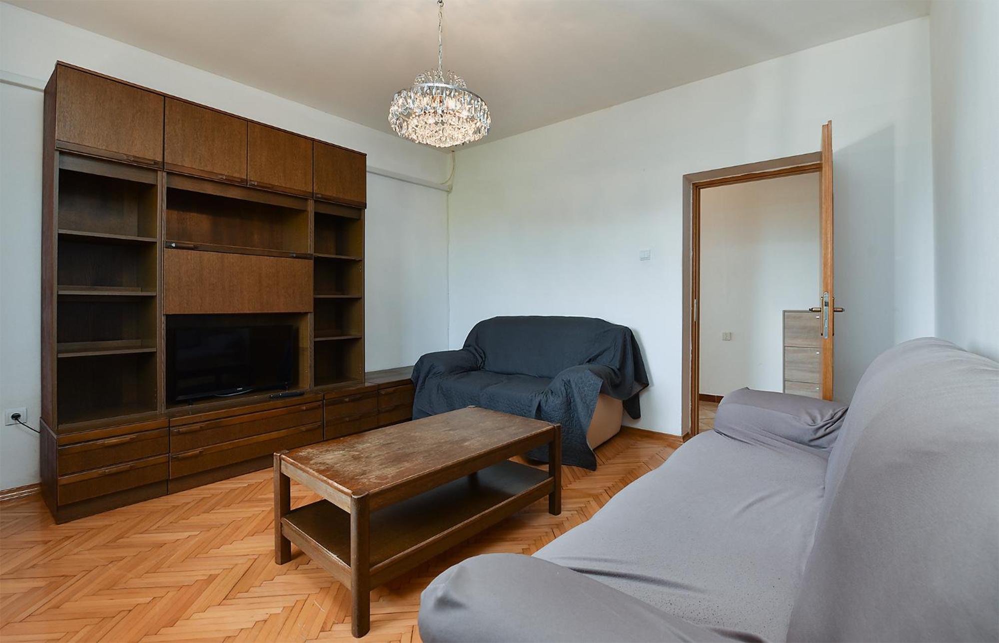 Three-Bedroom Apartment photo 3