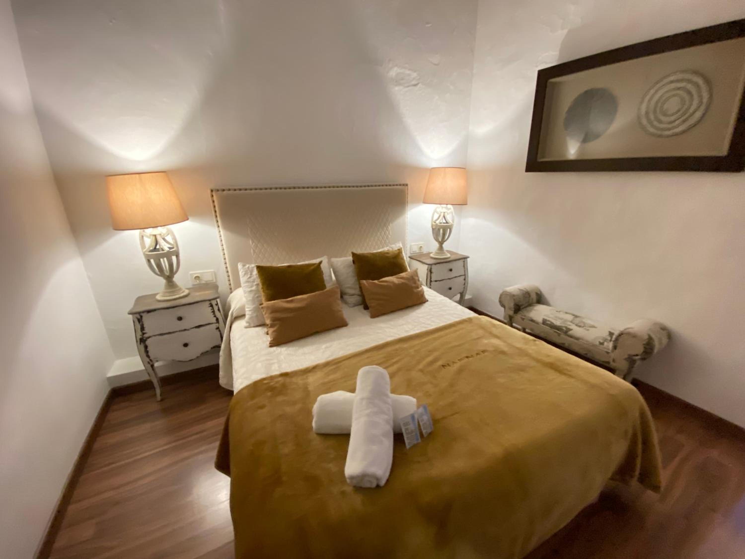 Deluxe Double Room - Photo 4