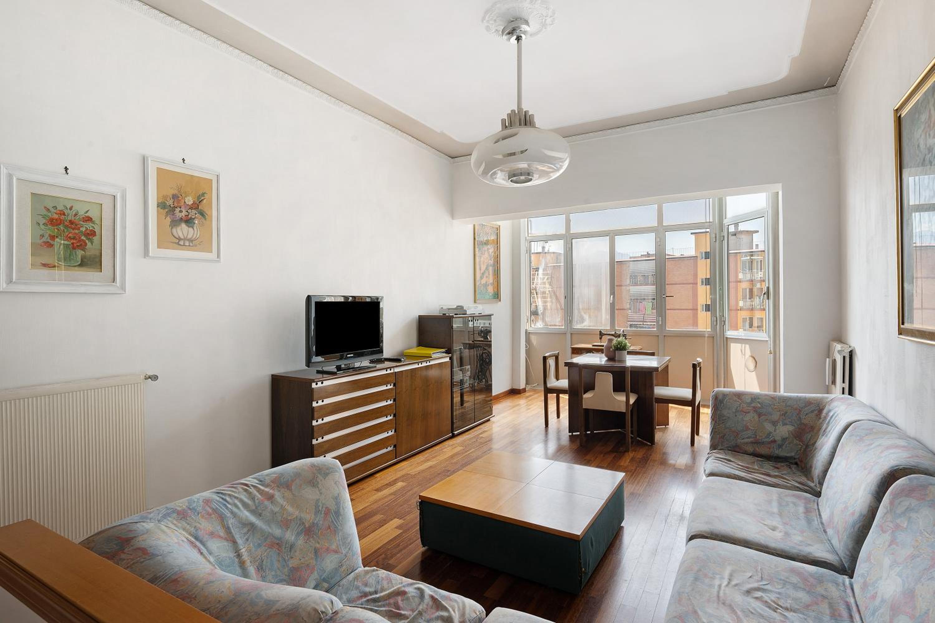 Three-Bedroom Premium Apartment with Balcony