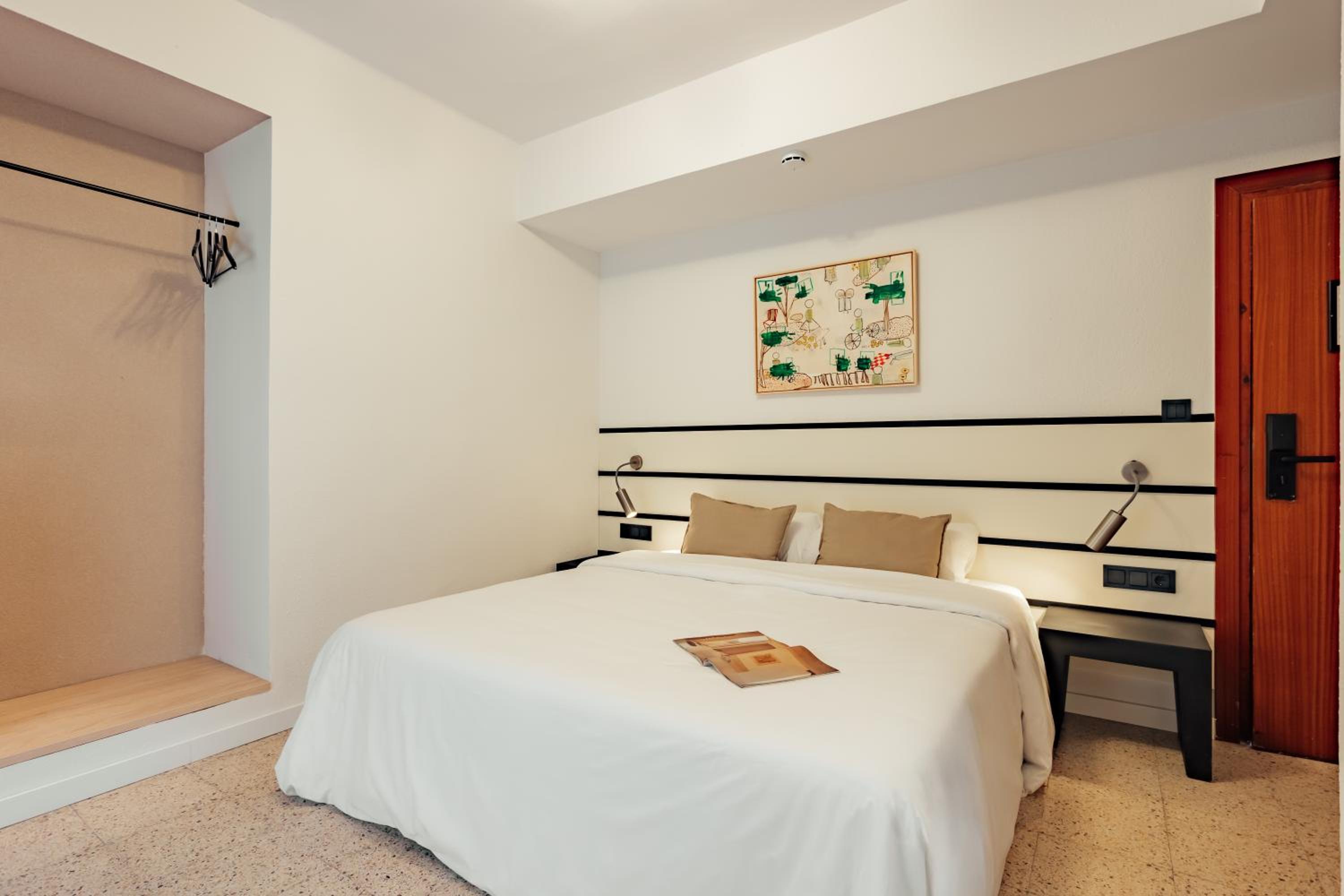 Superior Double Room - Photo 9