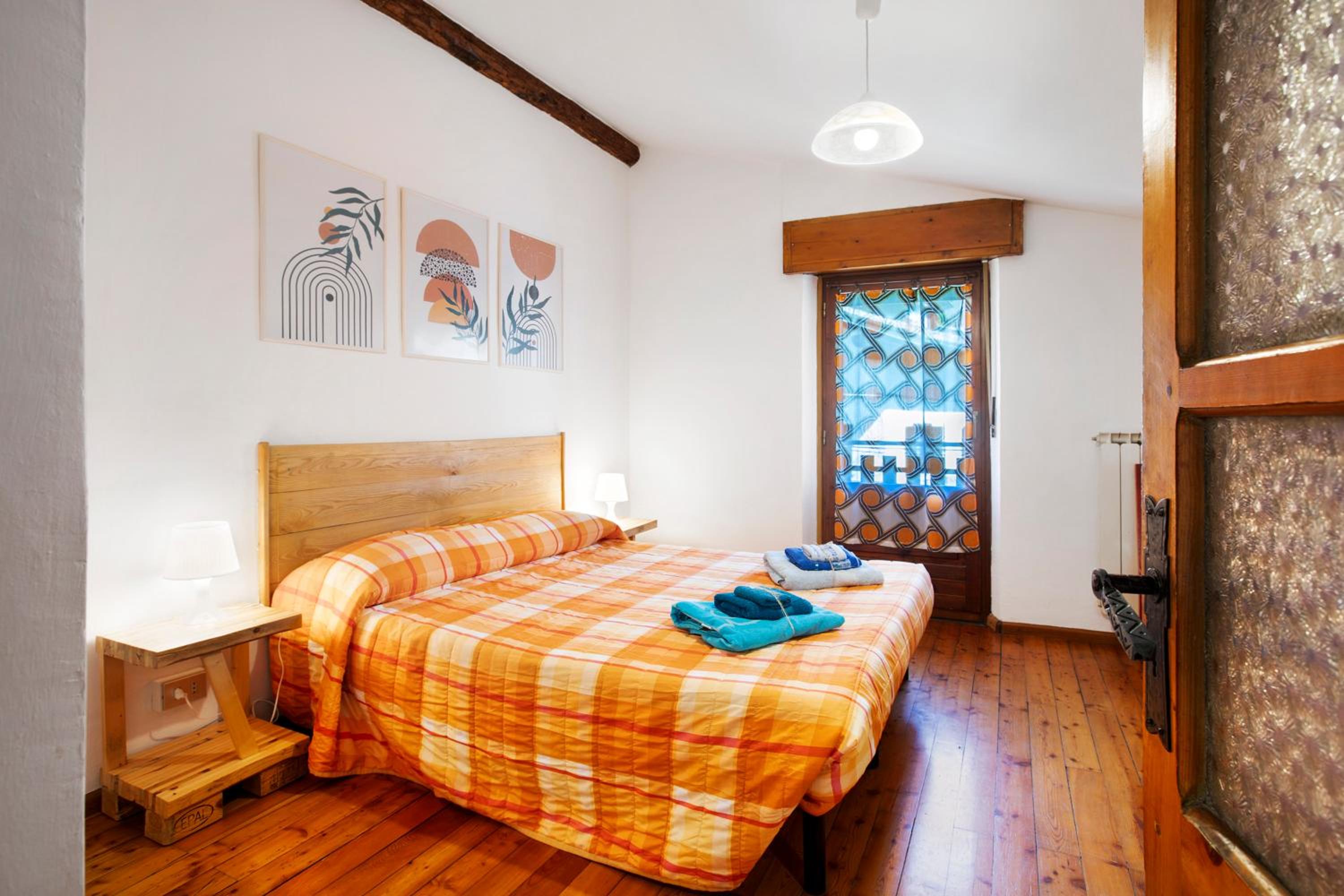 Superior One-Bedroom Apartment with Balcony