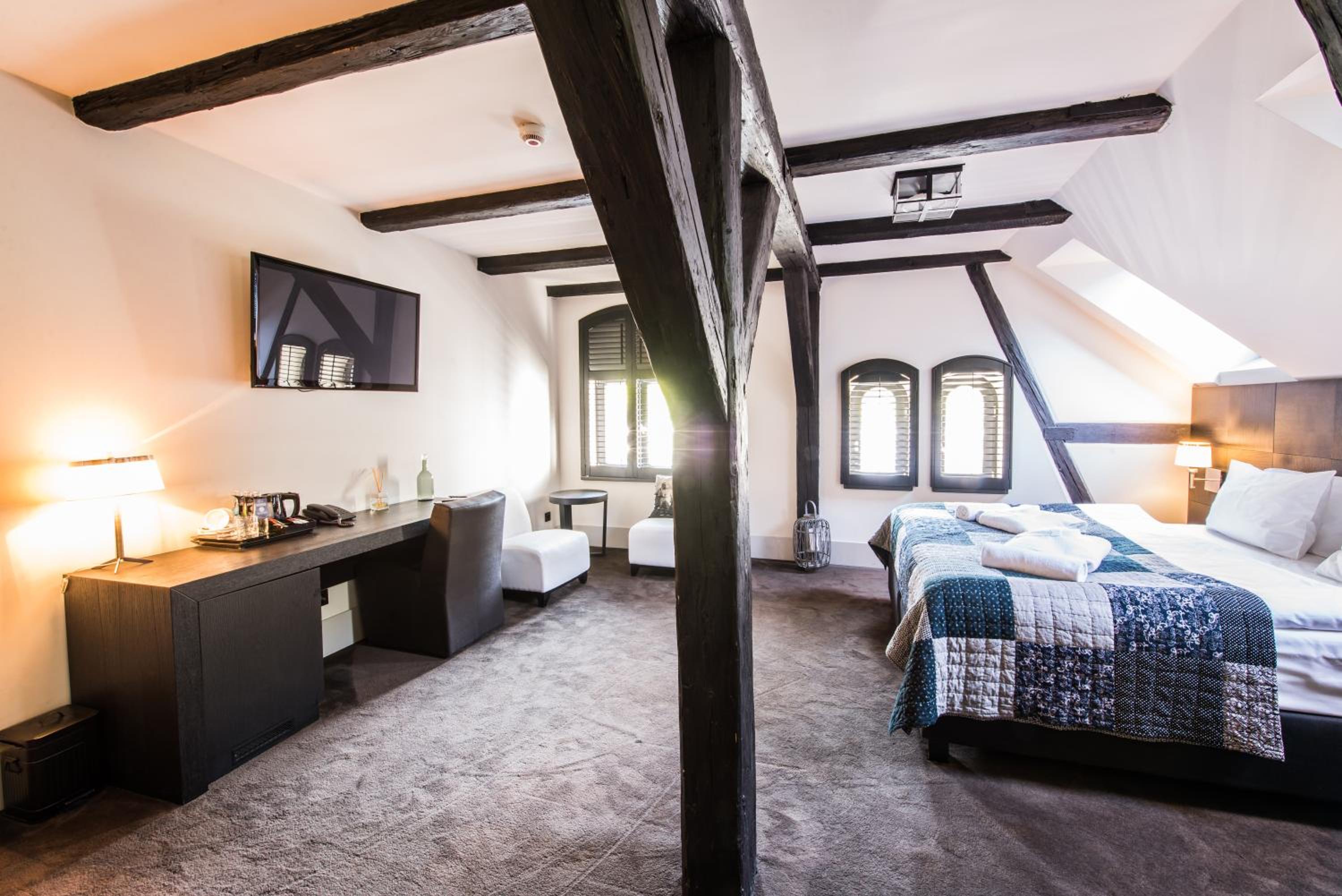 Deluxe Double or Twin Room - Photo 2