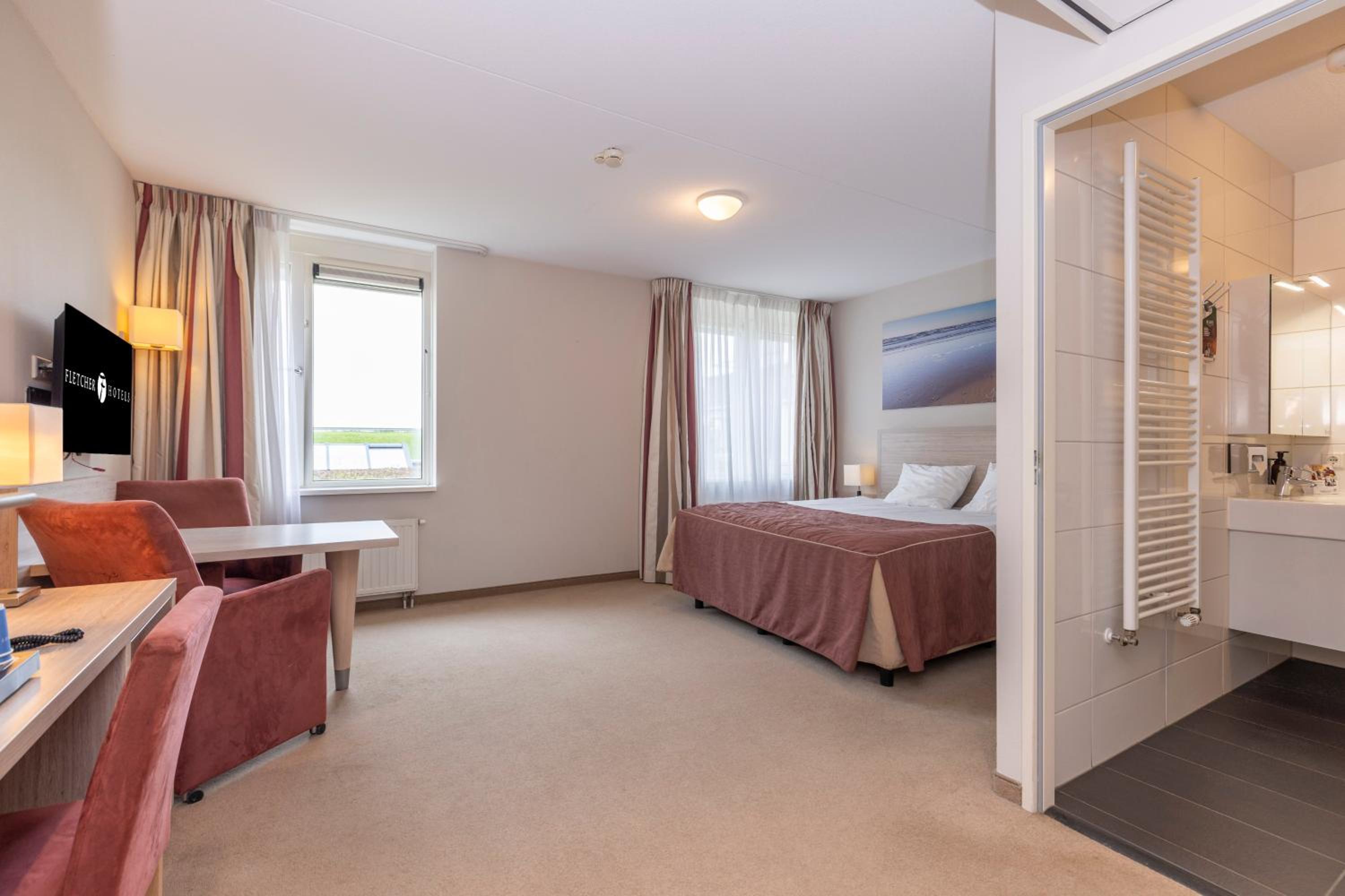 Deluxe Double Room photo 3