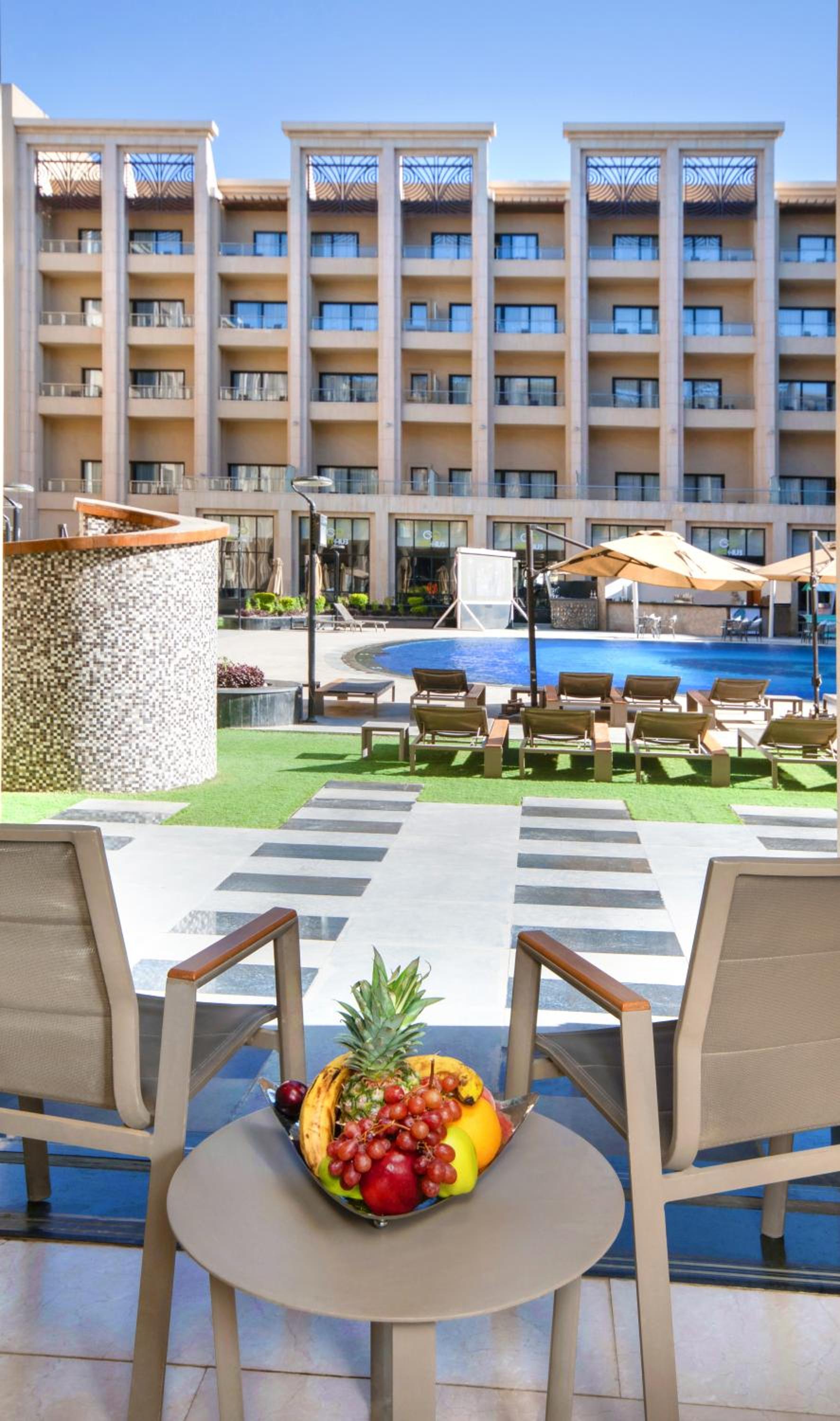 Pool Cabana (with Direct Access) King Bed