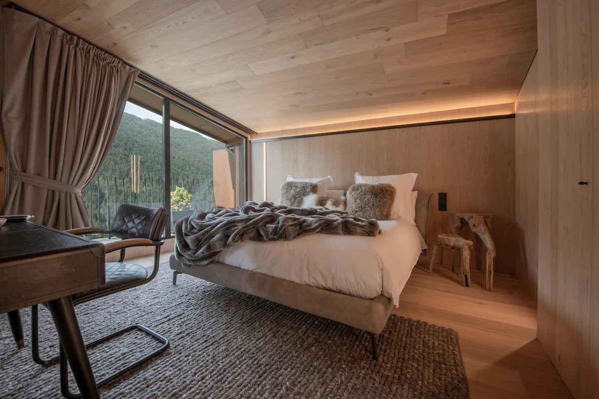 Superior King Suite