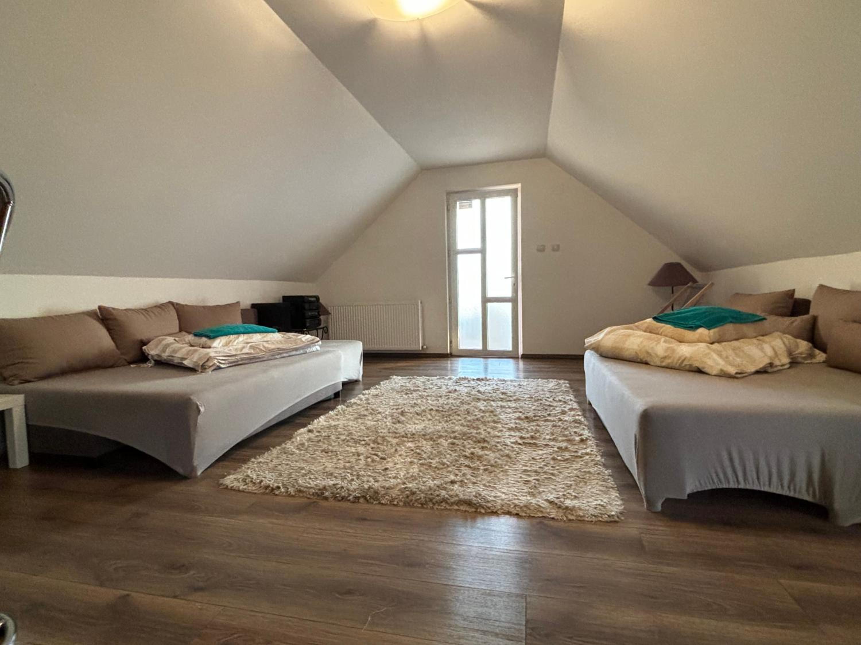 Deluxe Family Suite photo 1