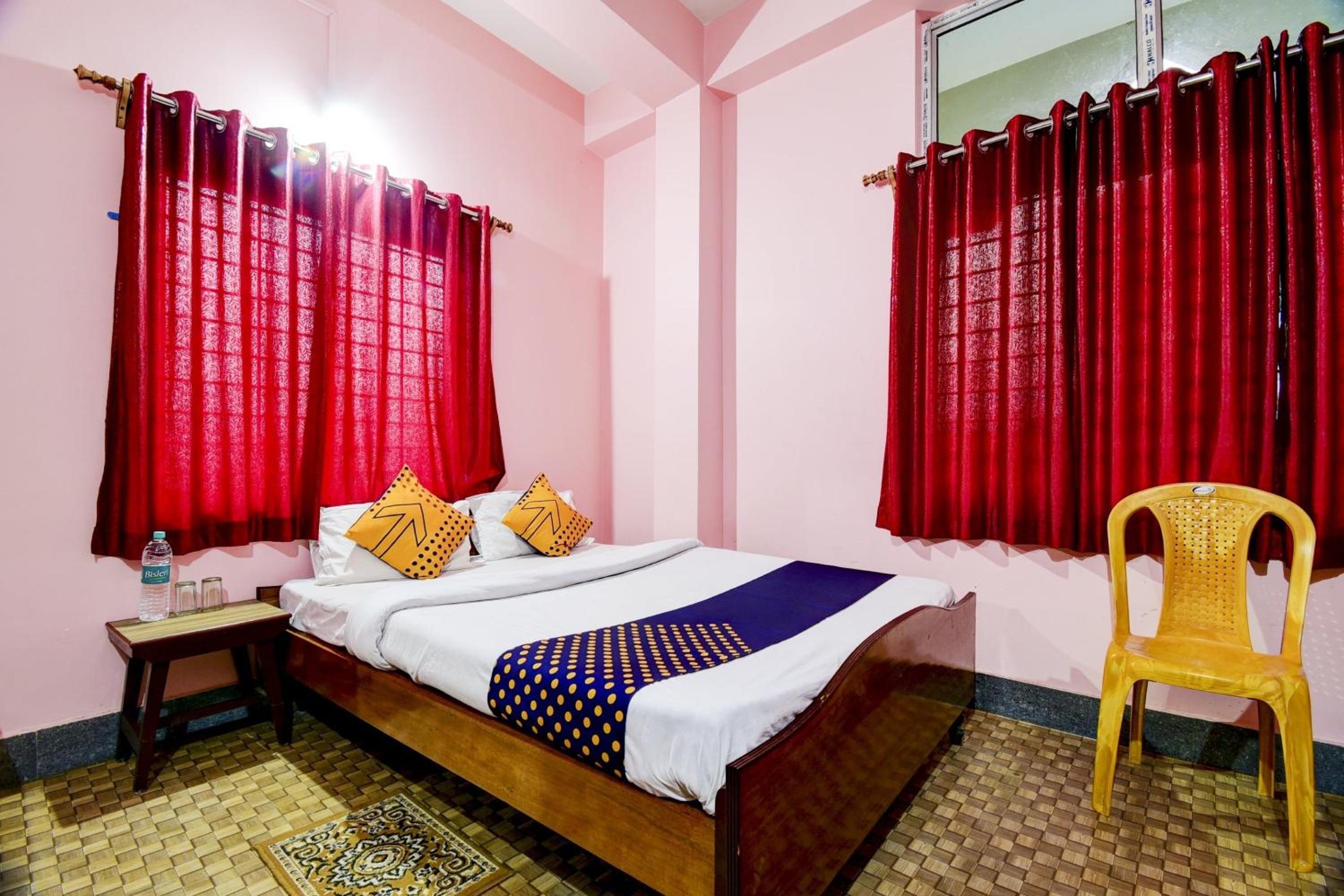 Deluxe Double Room photo 3