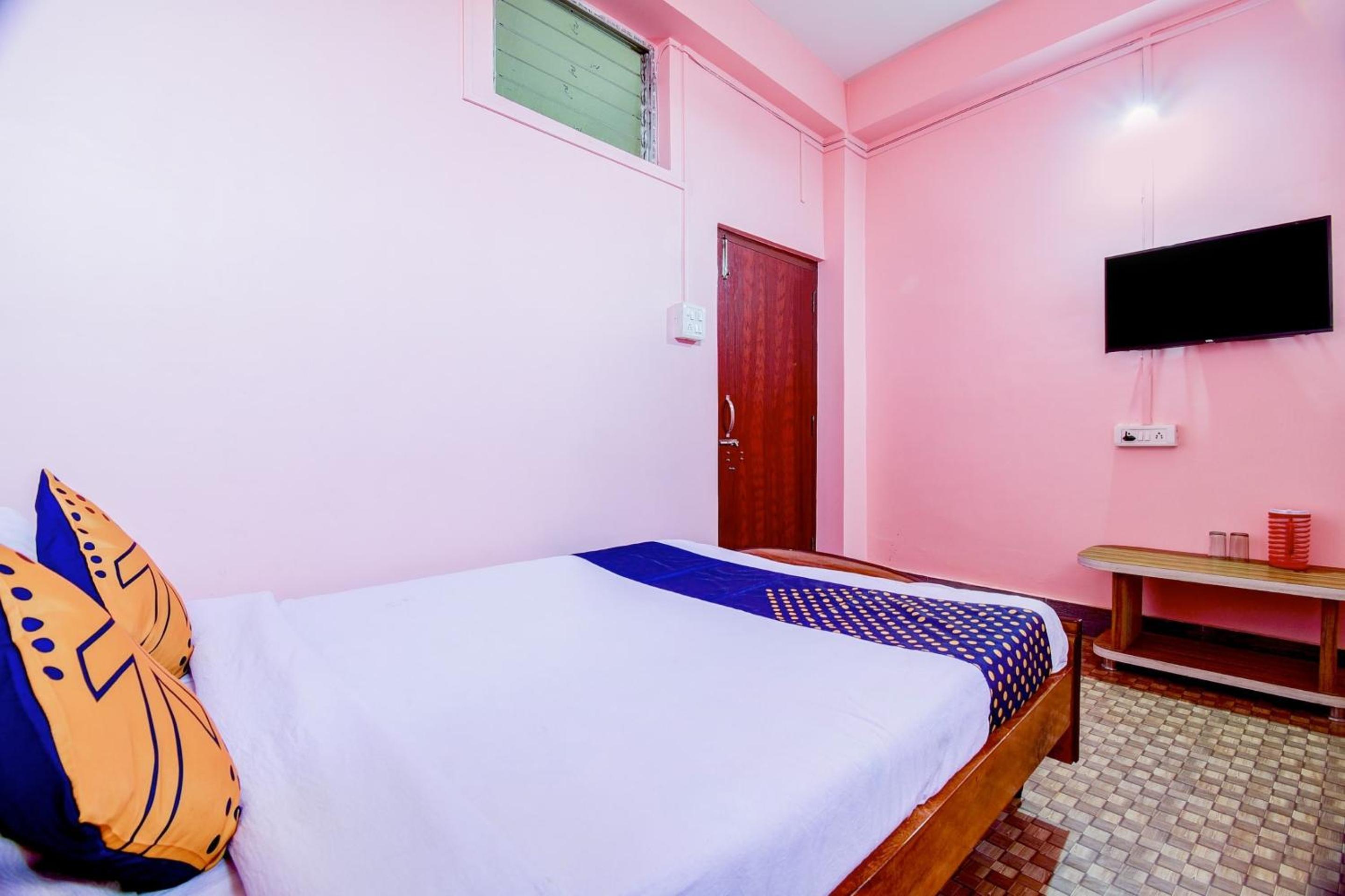 Standard Double Room photo 2