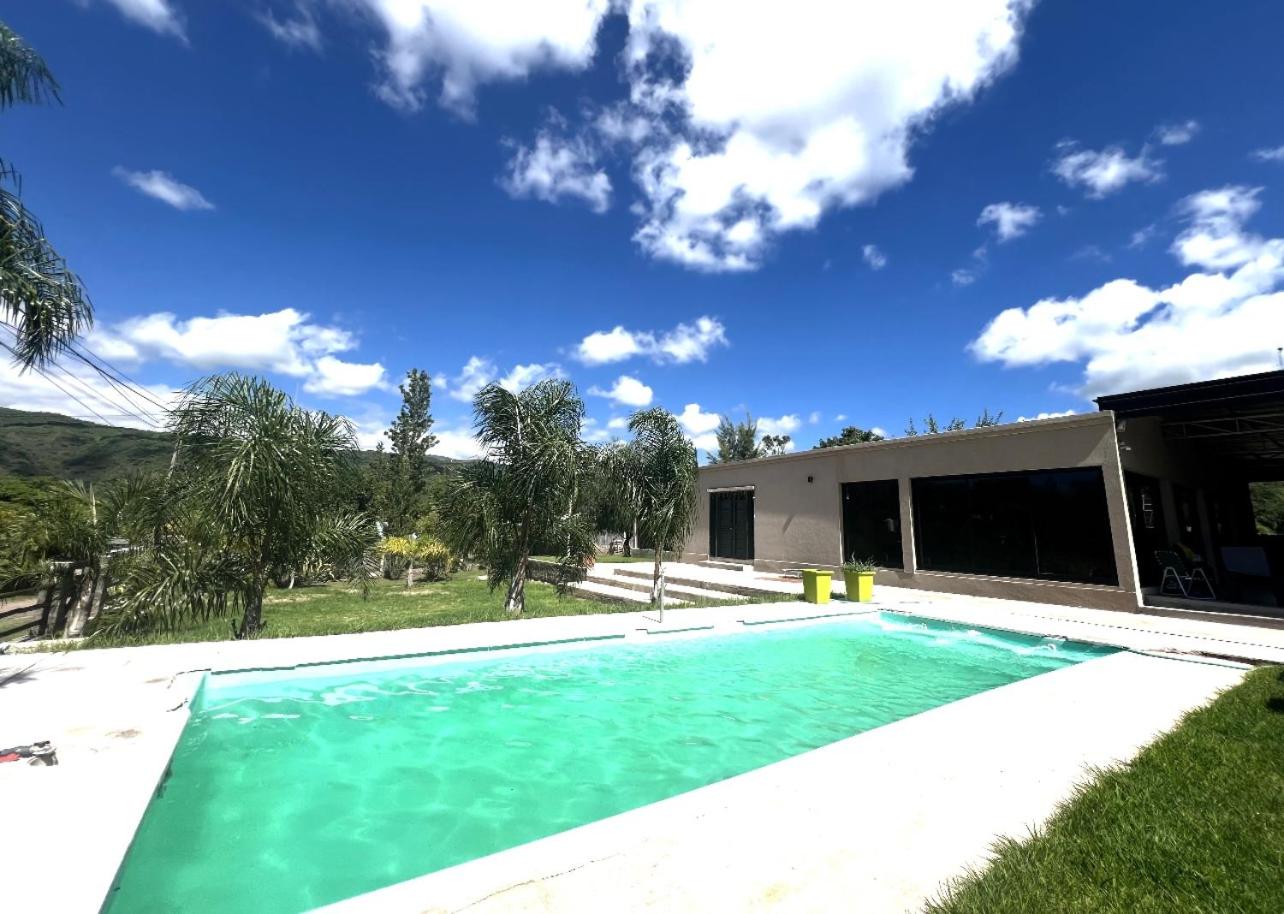 Three-Bedroom House photo 2