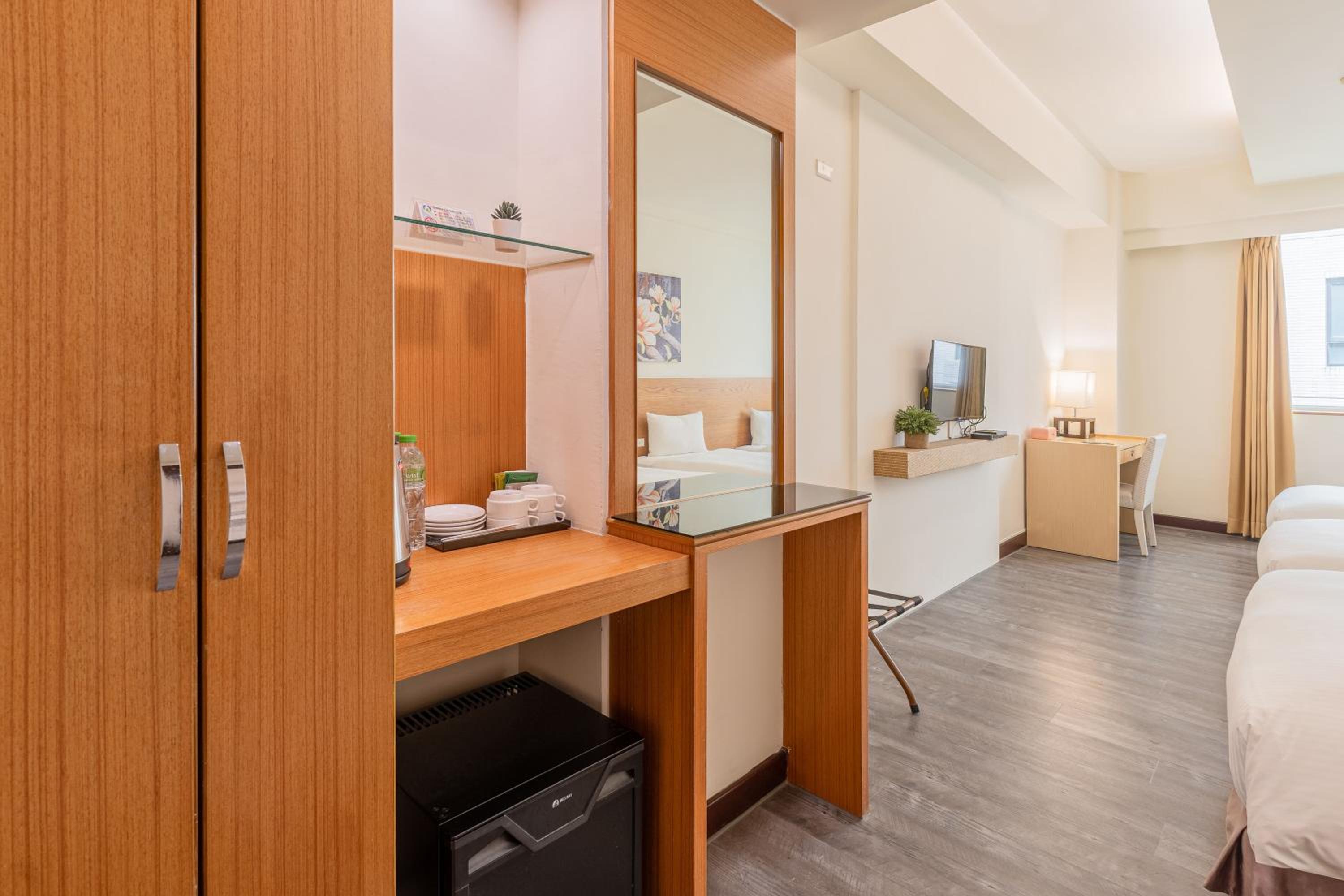 Superior Quadruple Room photo 3