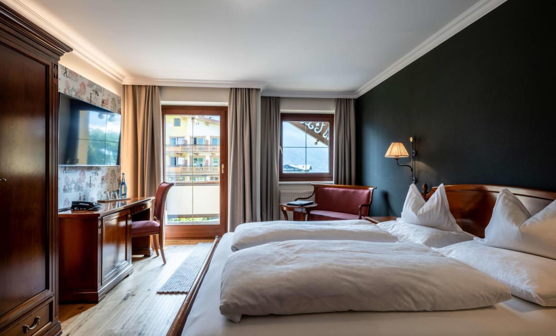 Double Room with Mountain View