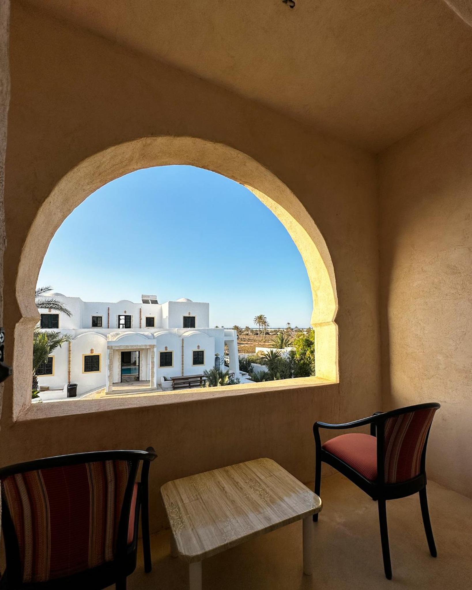 Deluxe Suite with Sea View photo 2