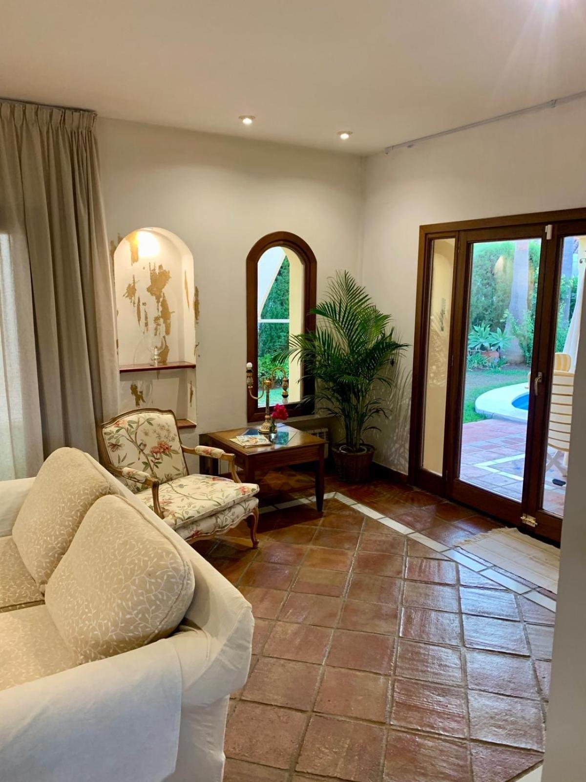 Villa con piscina privada