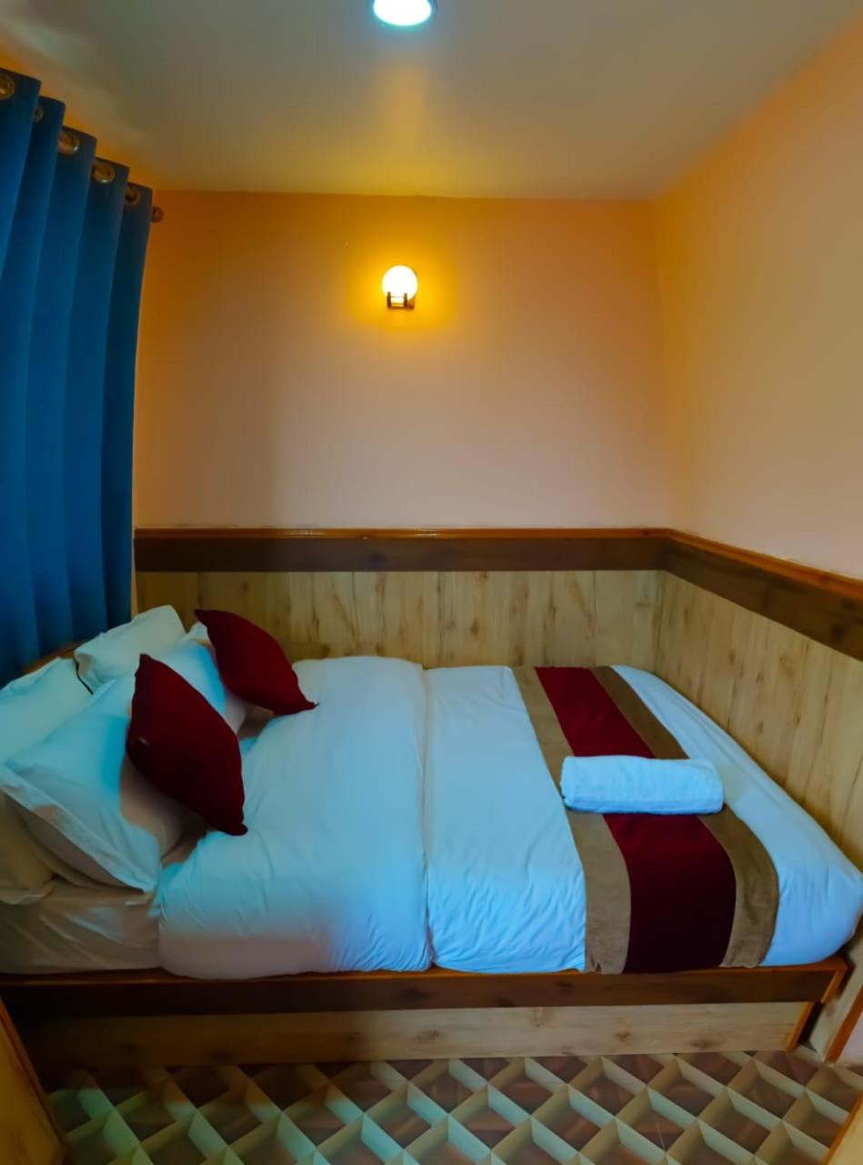 Single Room photo 2