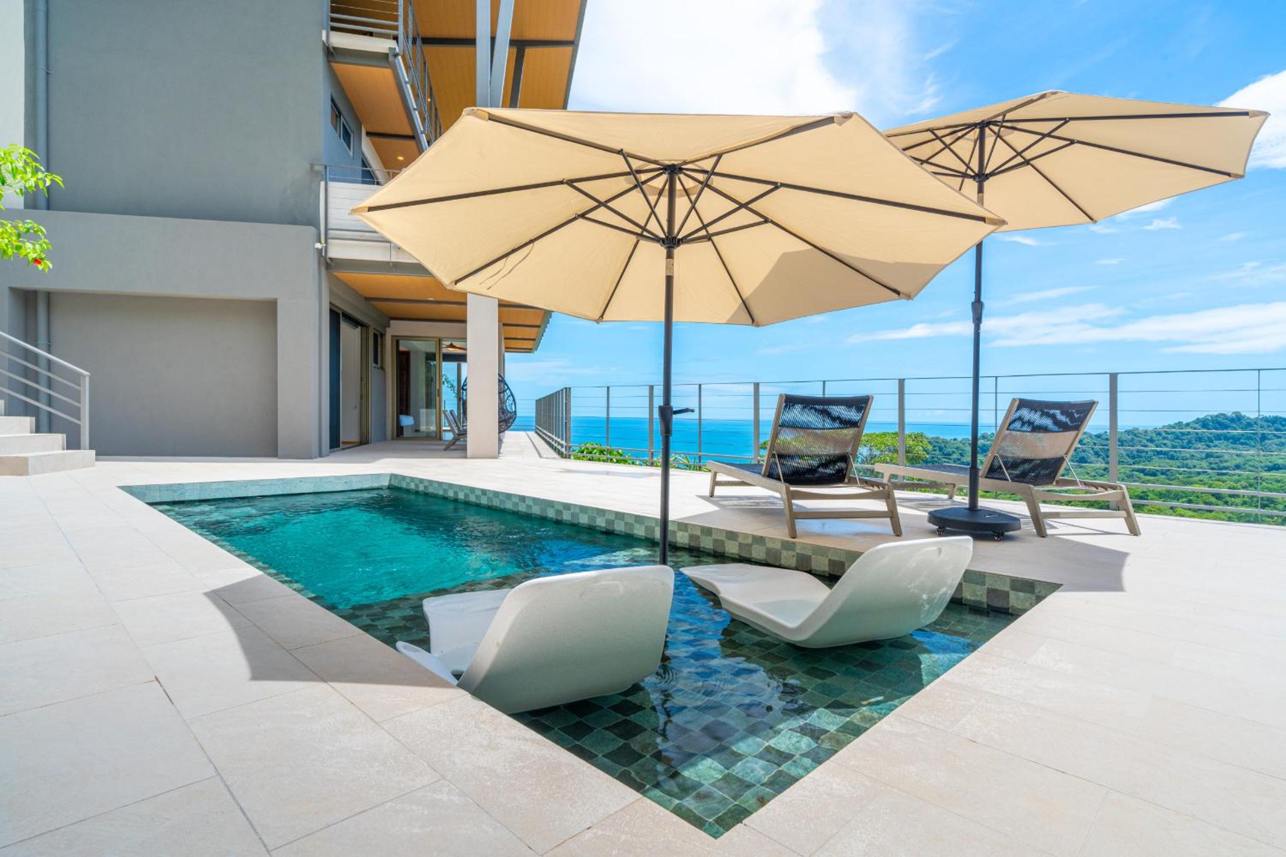 Villa with Sea View photo 2