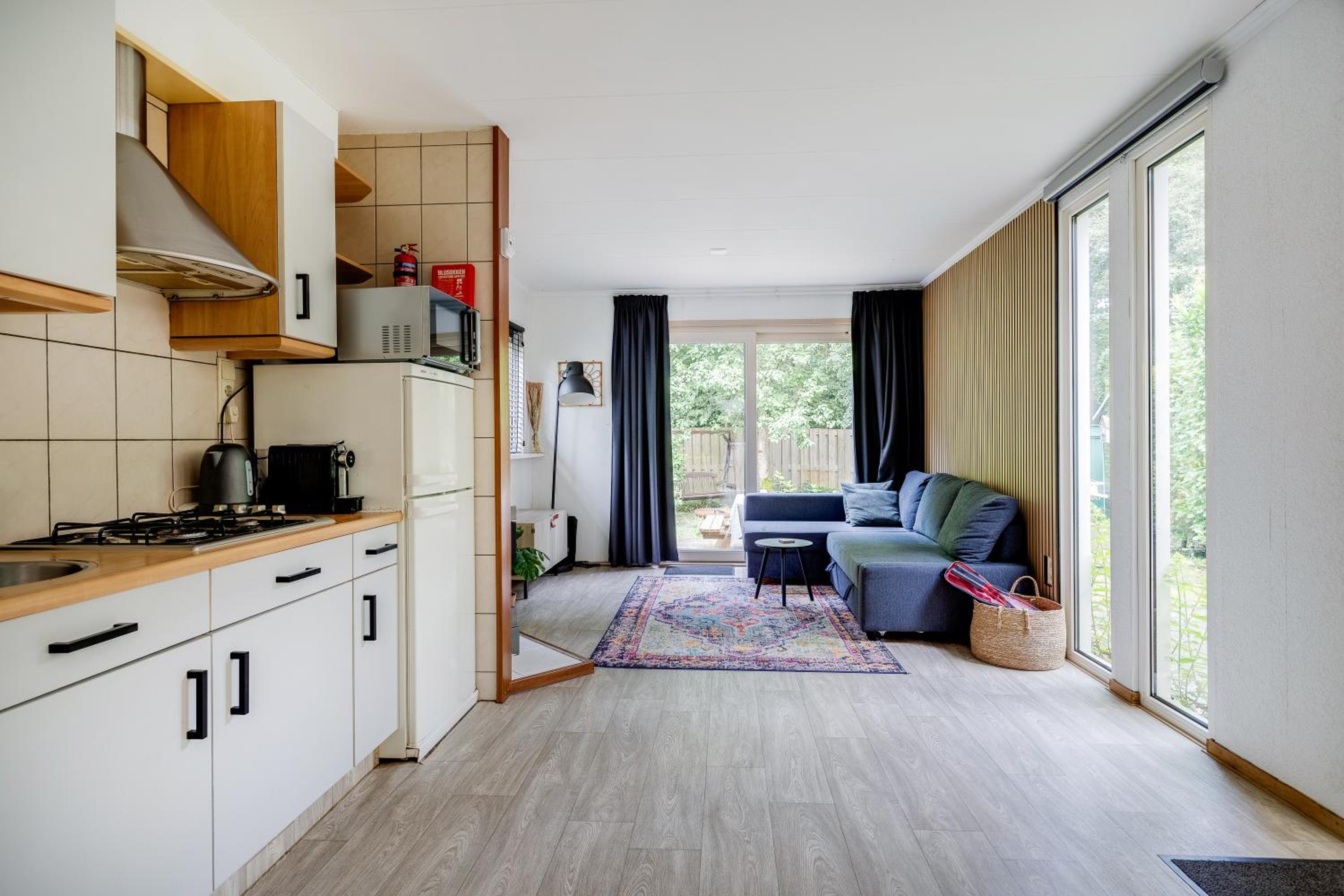 One-Bedroom Apartment photo 3