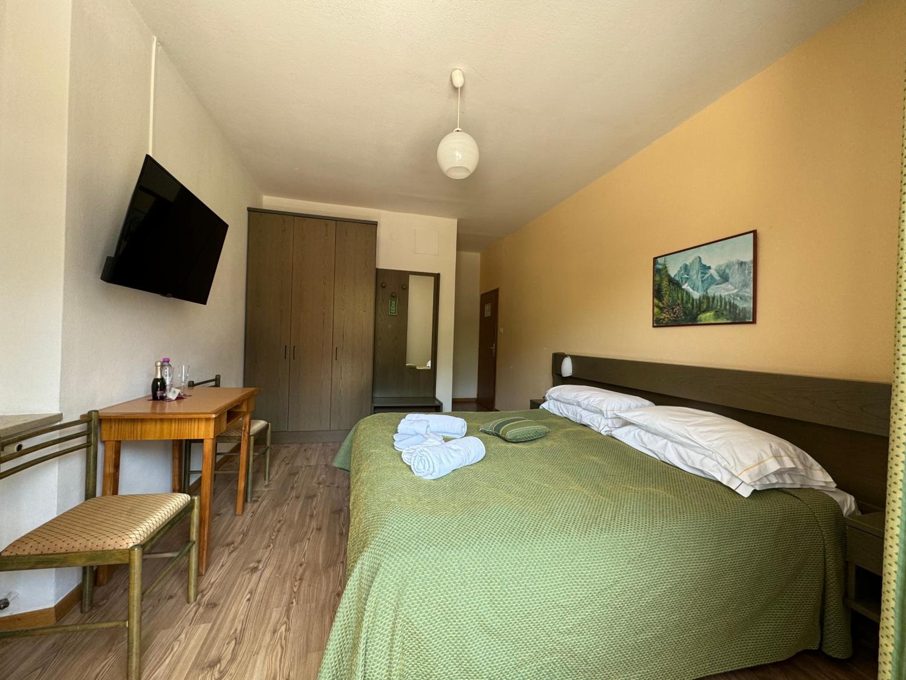 Double or Twin Room photo 1