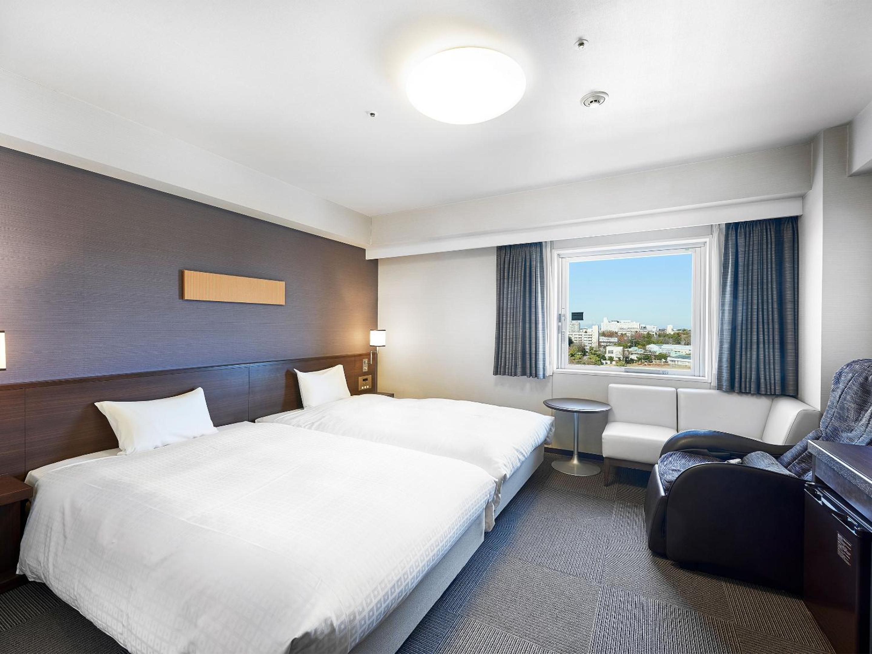Hollywood Twin Room - Non-Smoking - Photo 1