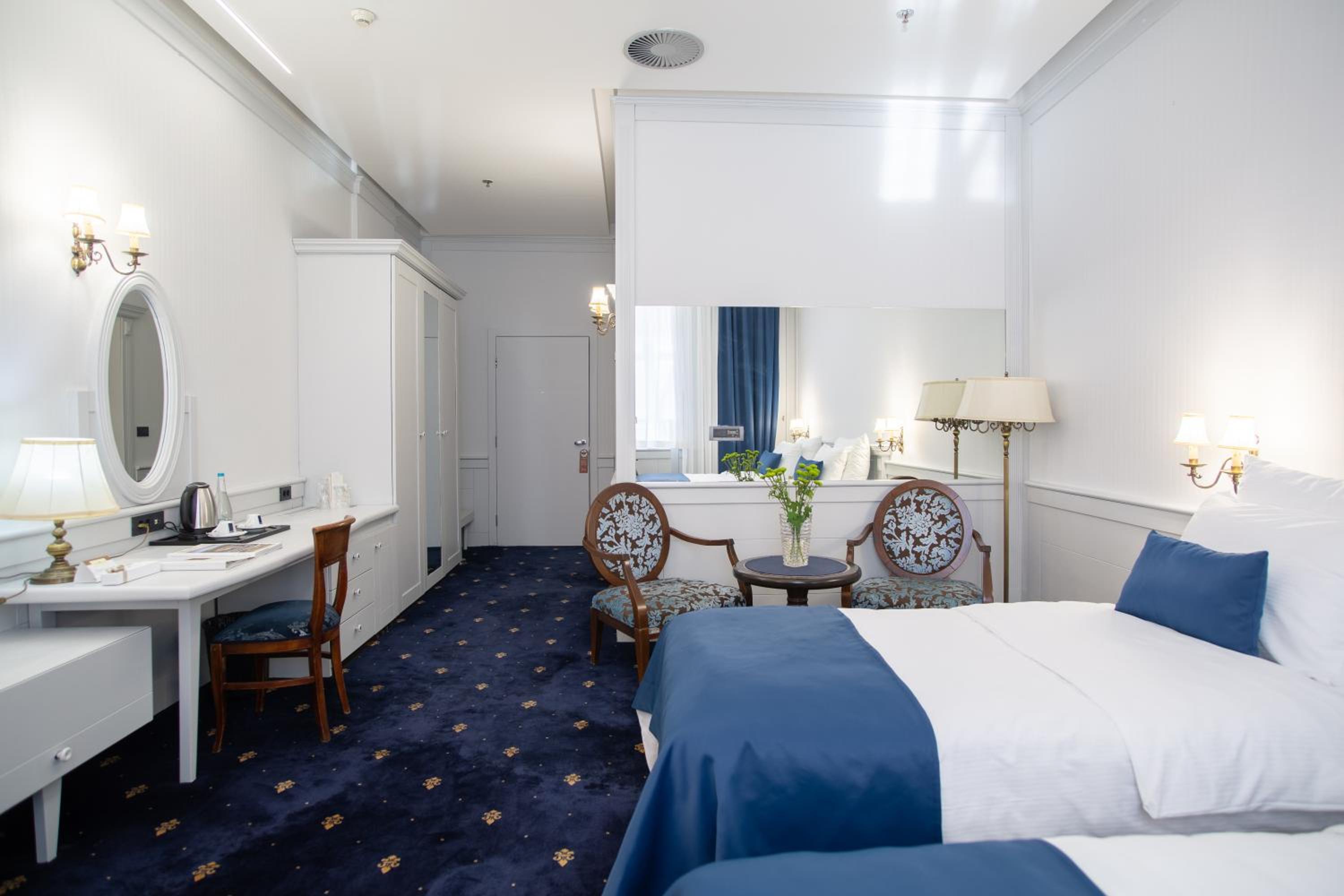Superior Twin Room - Photo 1