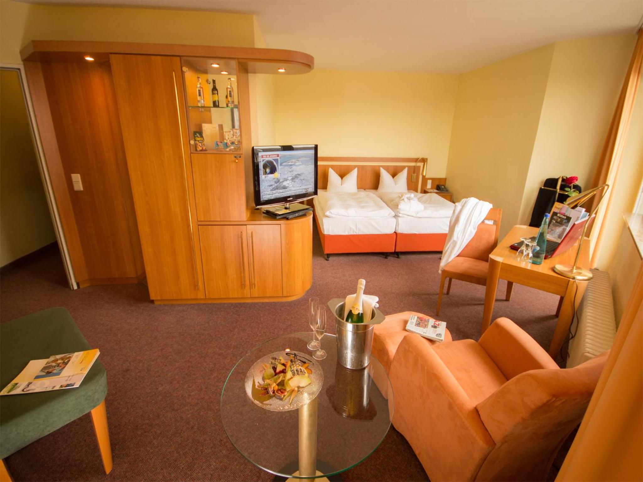 Standard Double Room - Photo 4