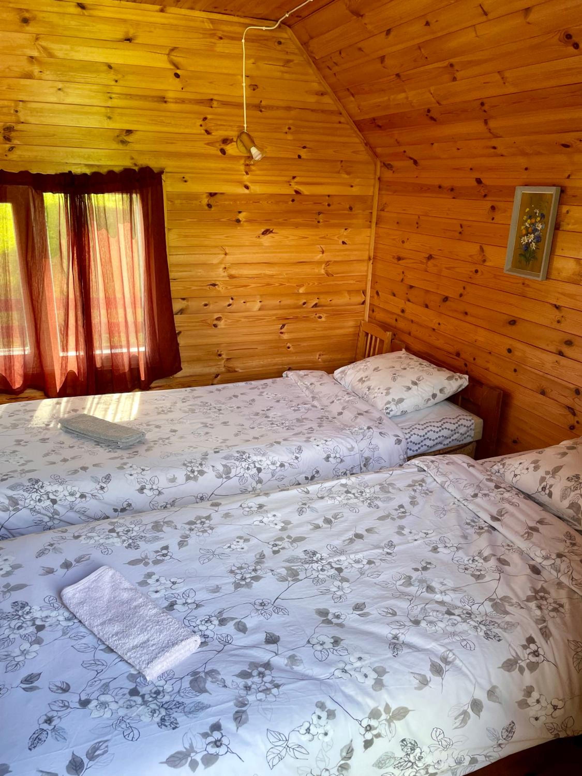 Double Room with Extra Bed - Photo 2