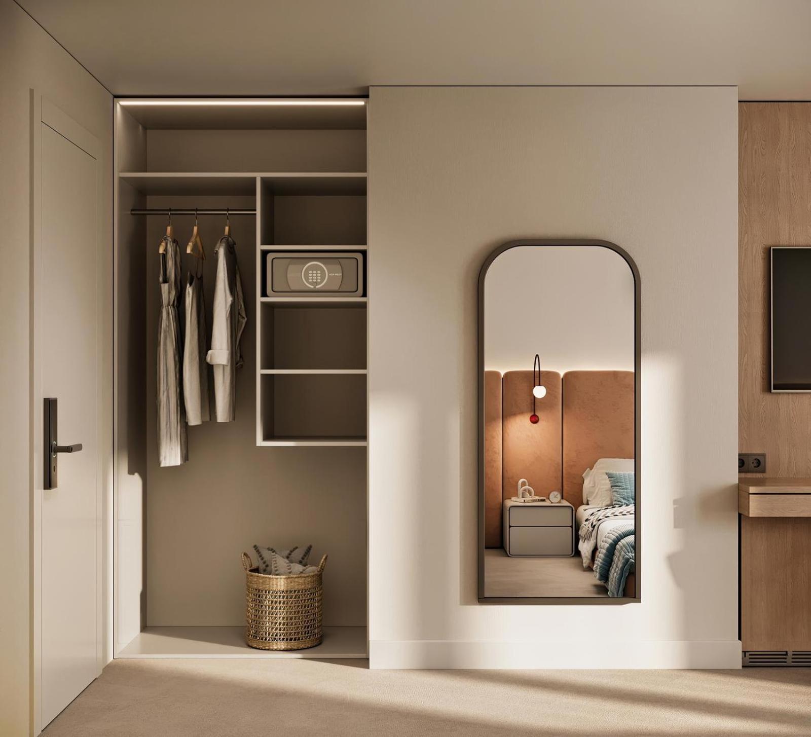 Superior King Room