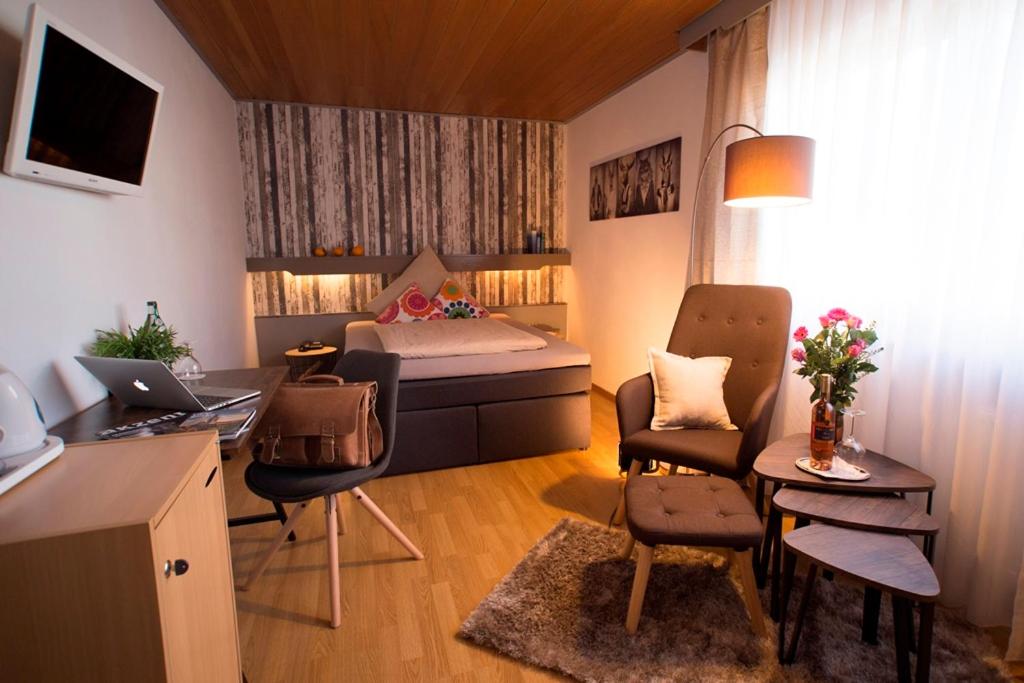 Economy Single Room