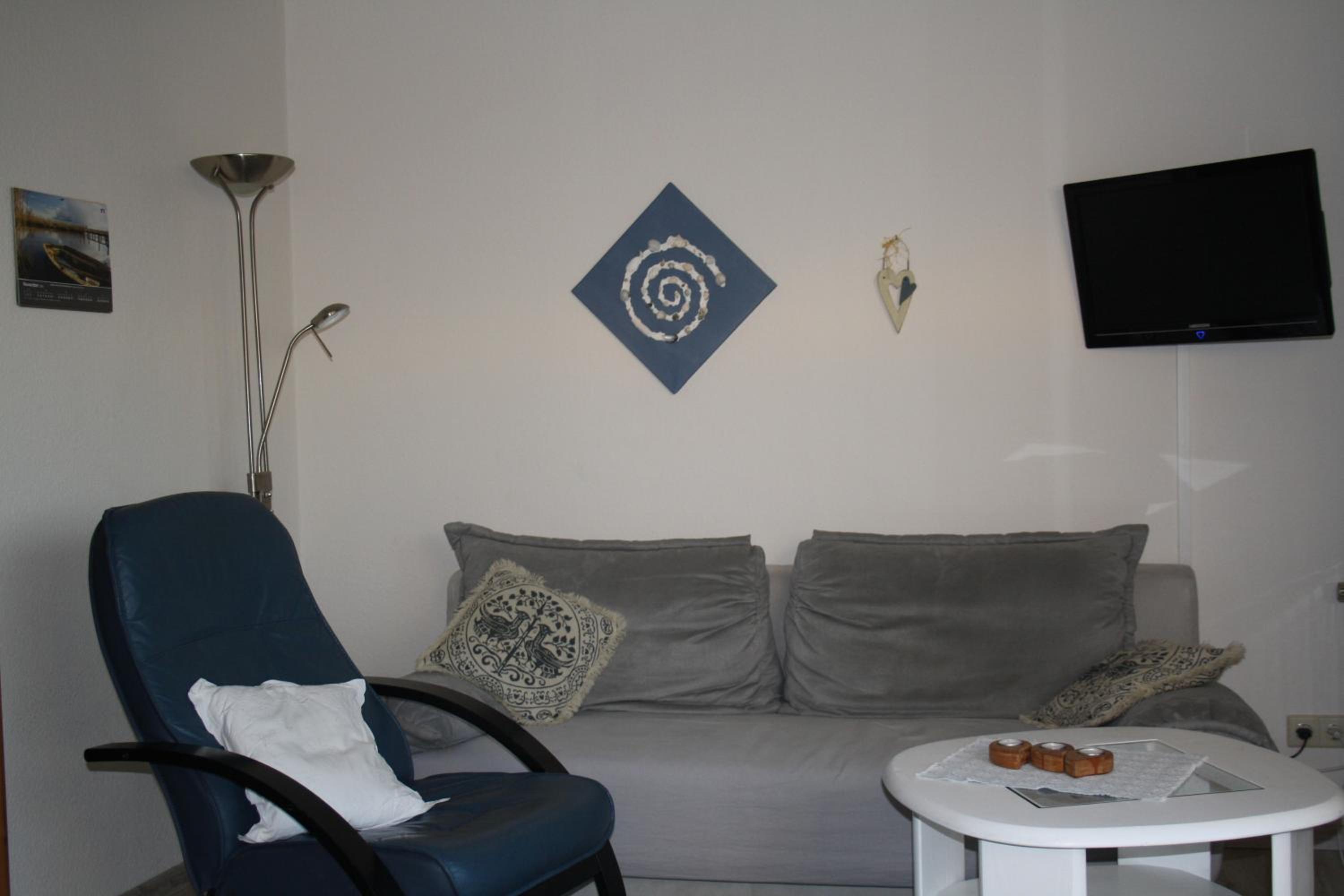 One-Bedroom Apartment with Garden