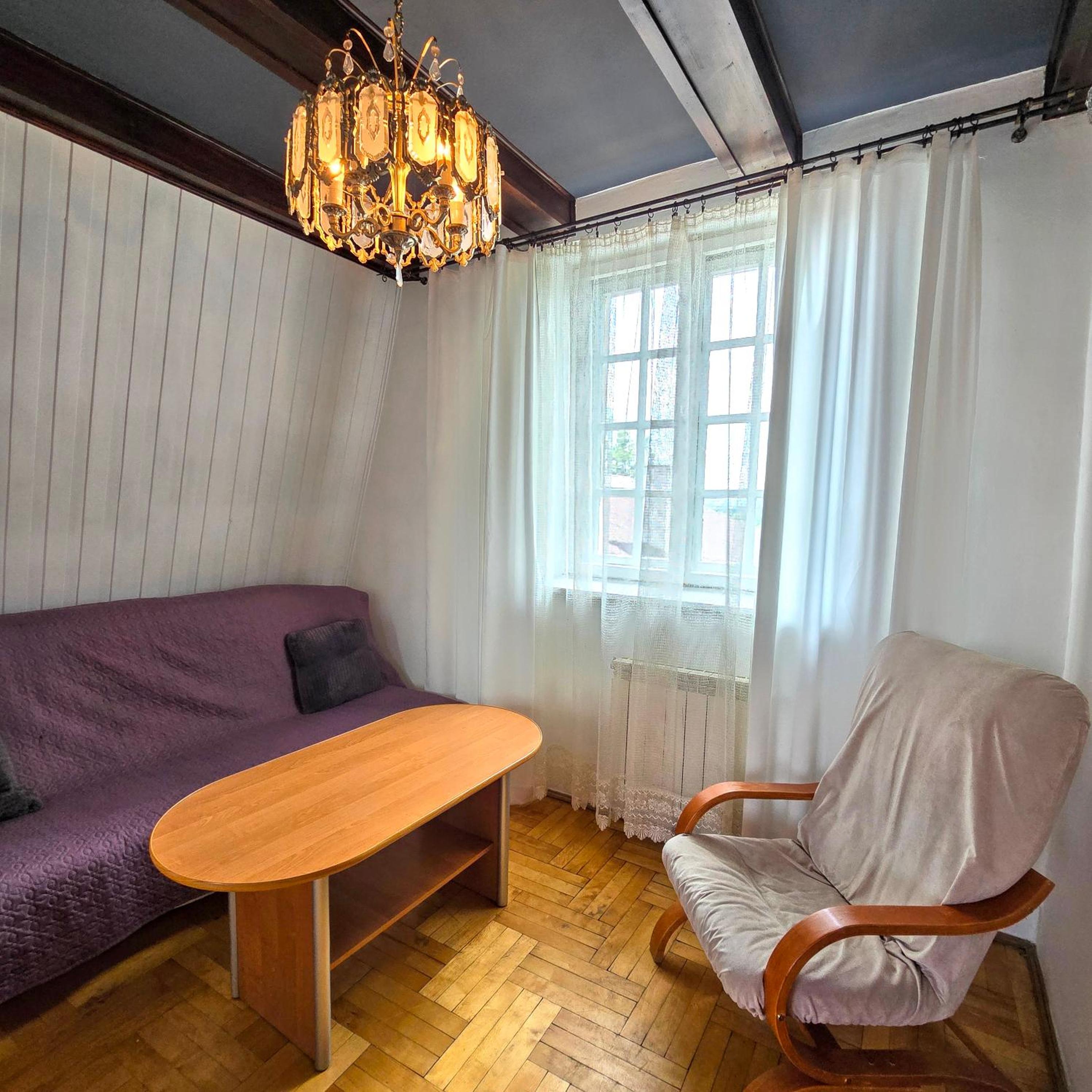 Apartment with Mountain View - Photo 17
