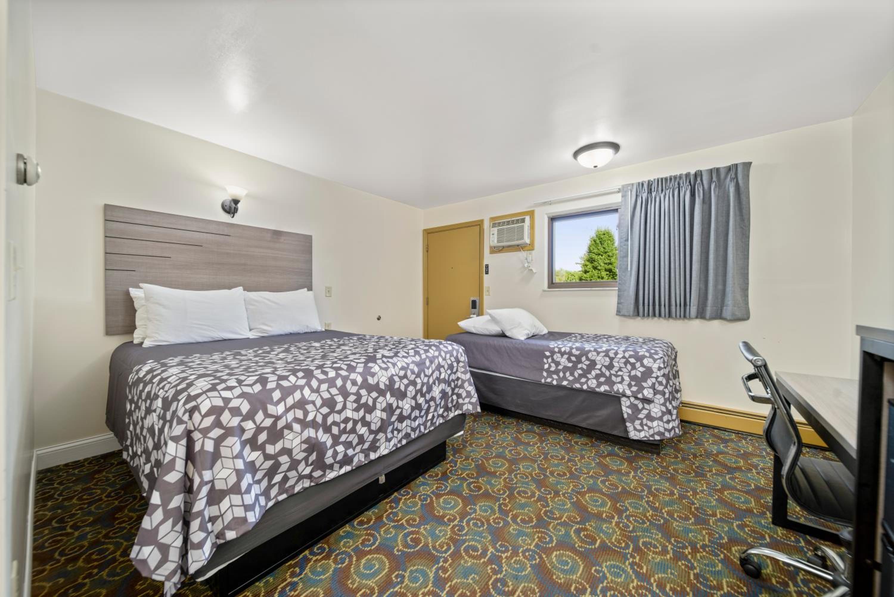 Kingsway Inn