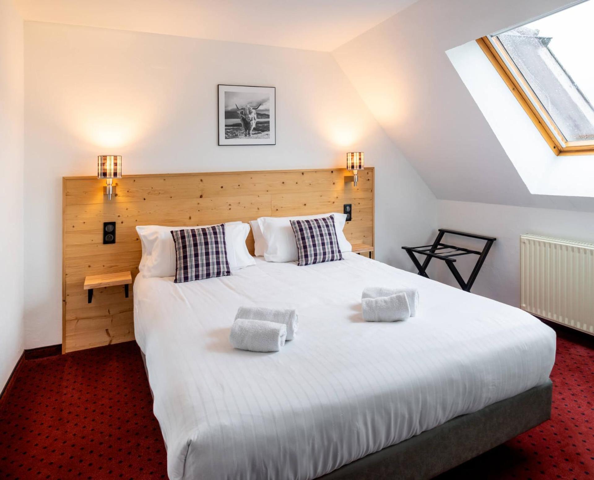Double Room - Photo 6