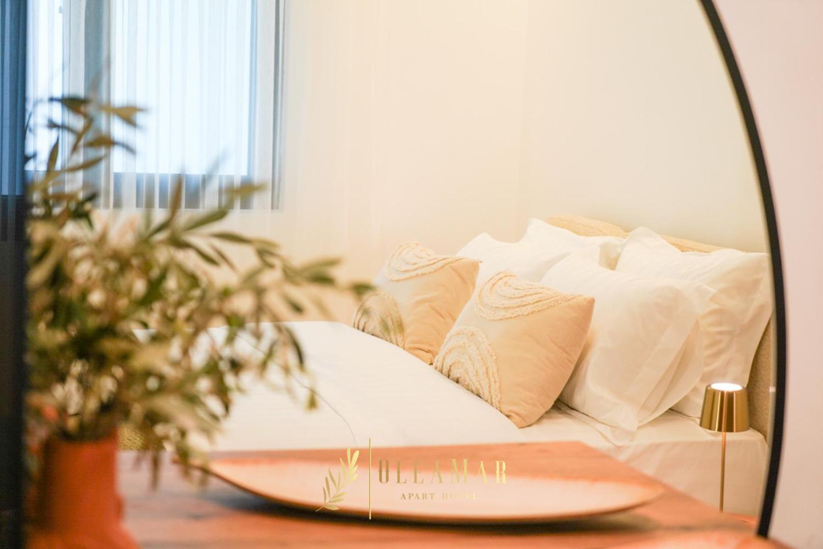 One-Bedroom Apartment with Terrace