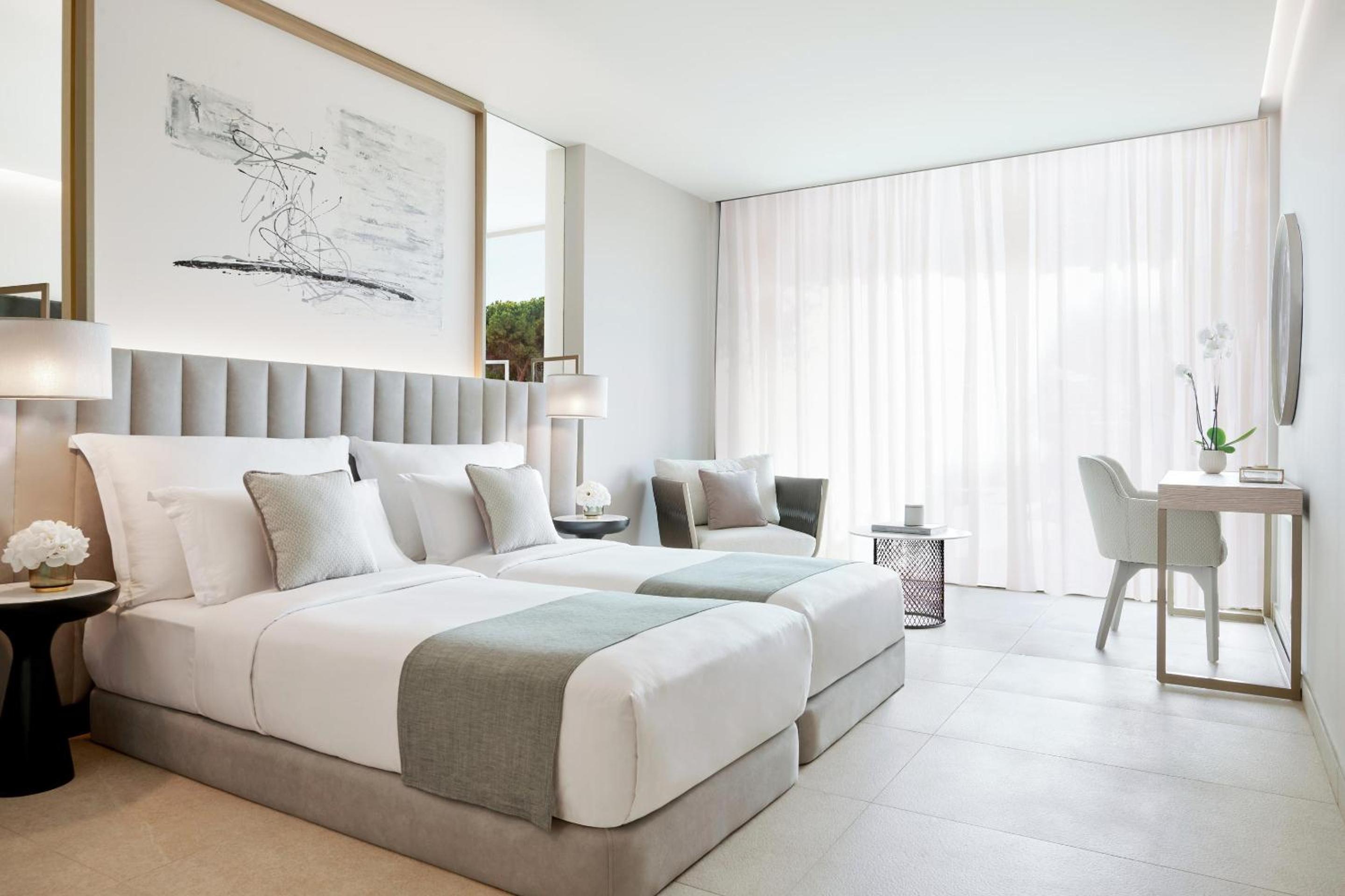 Habitación Doble Superior con Vista al Jardín