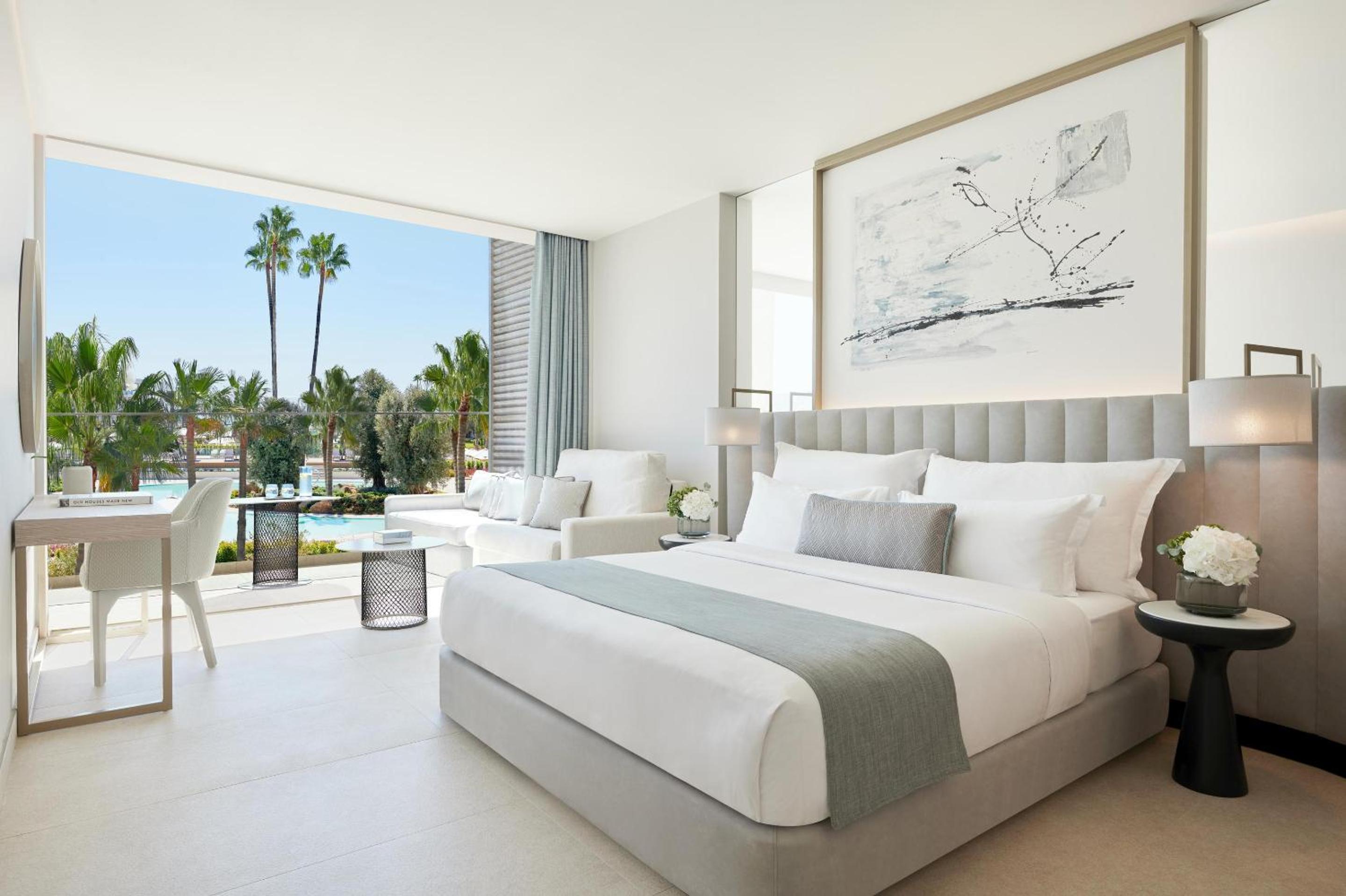 Superior Double Room Pool View