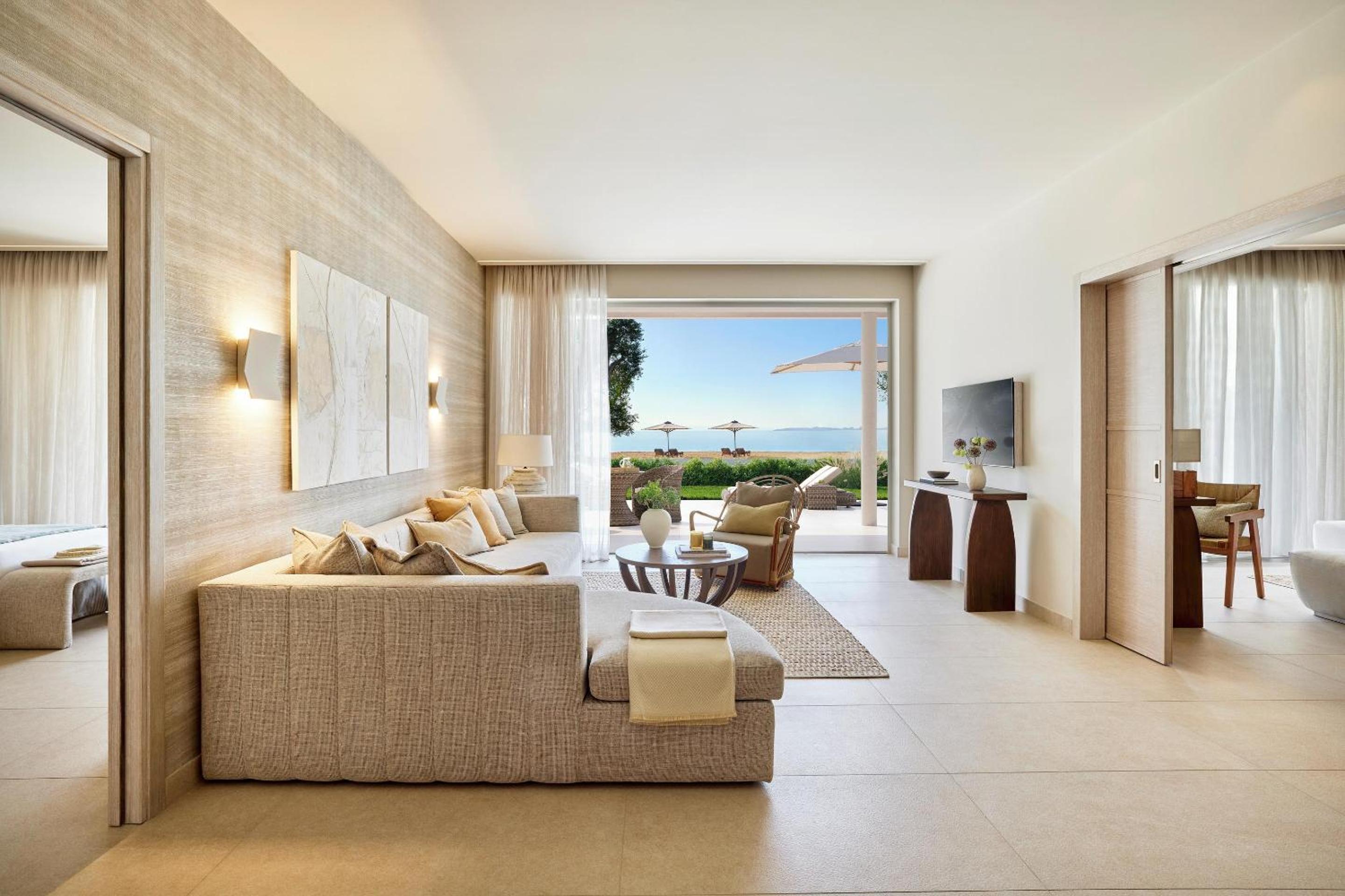 Deluxe Two Bedroom Bungalow Suite Private Garden Sea View photo 3