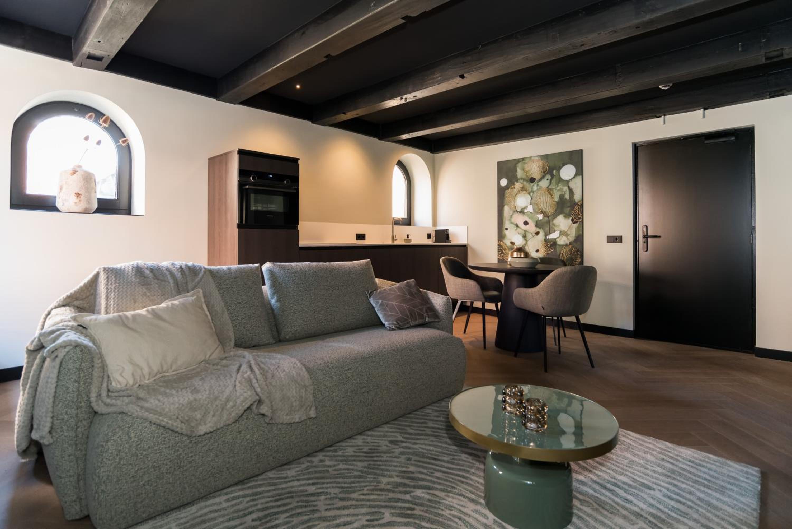 Apartment with Terrace photo 3