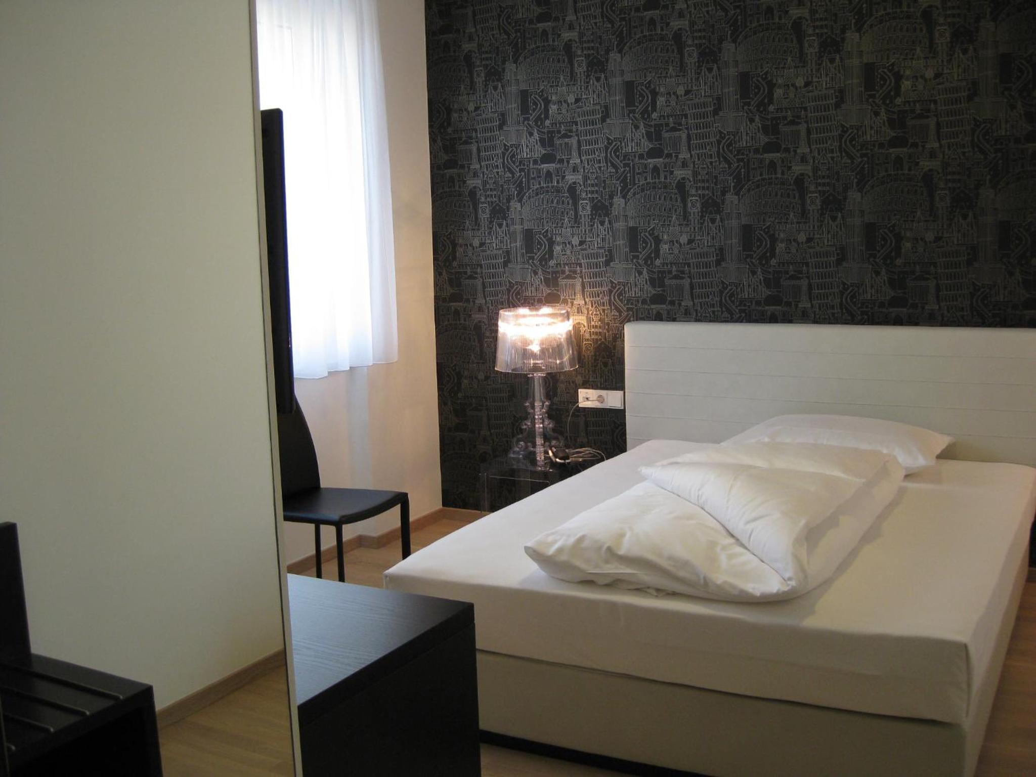 Comfort Double Room - Photo 1