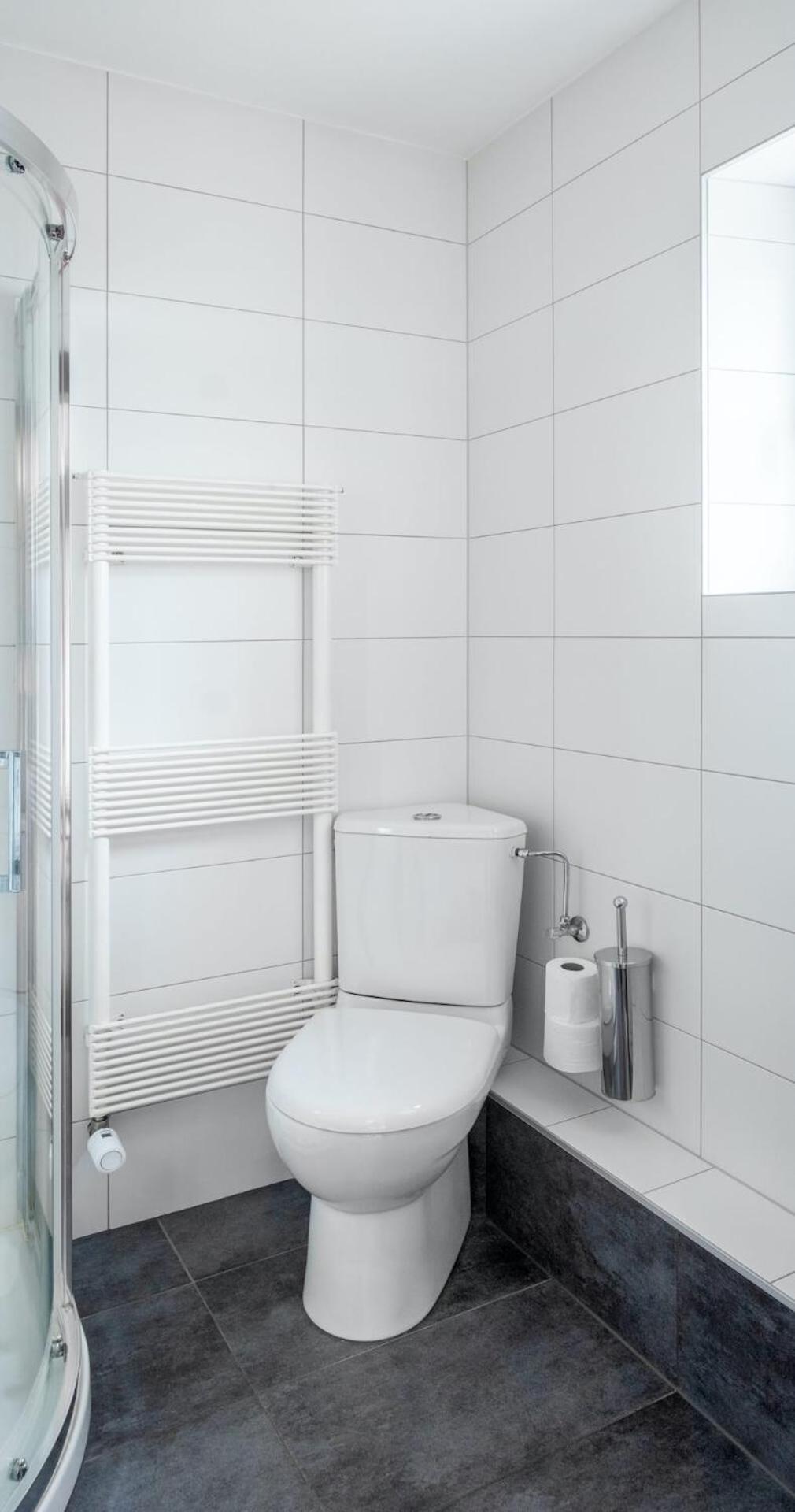 Deluxe Double or Twin Room with Balcony - Photo 11