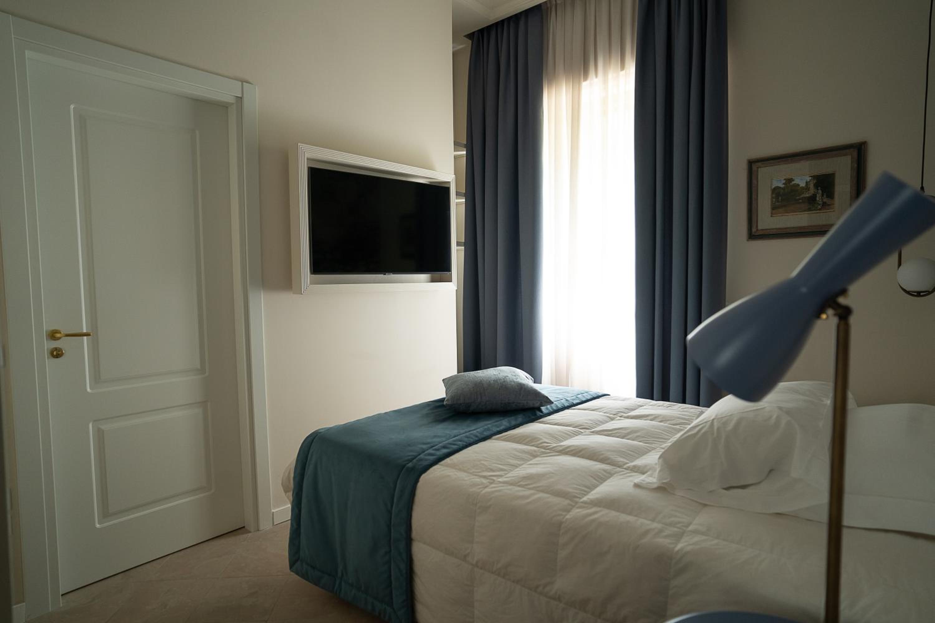 Deluxe Single Room photo 2