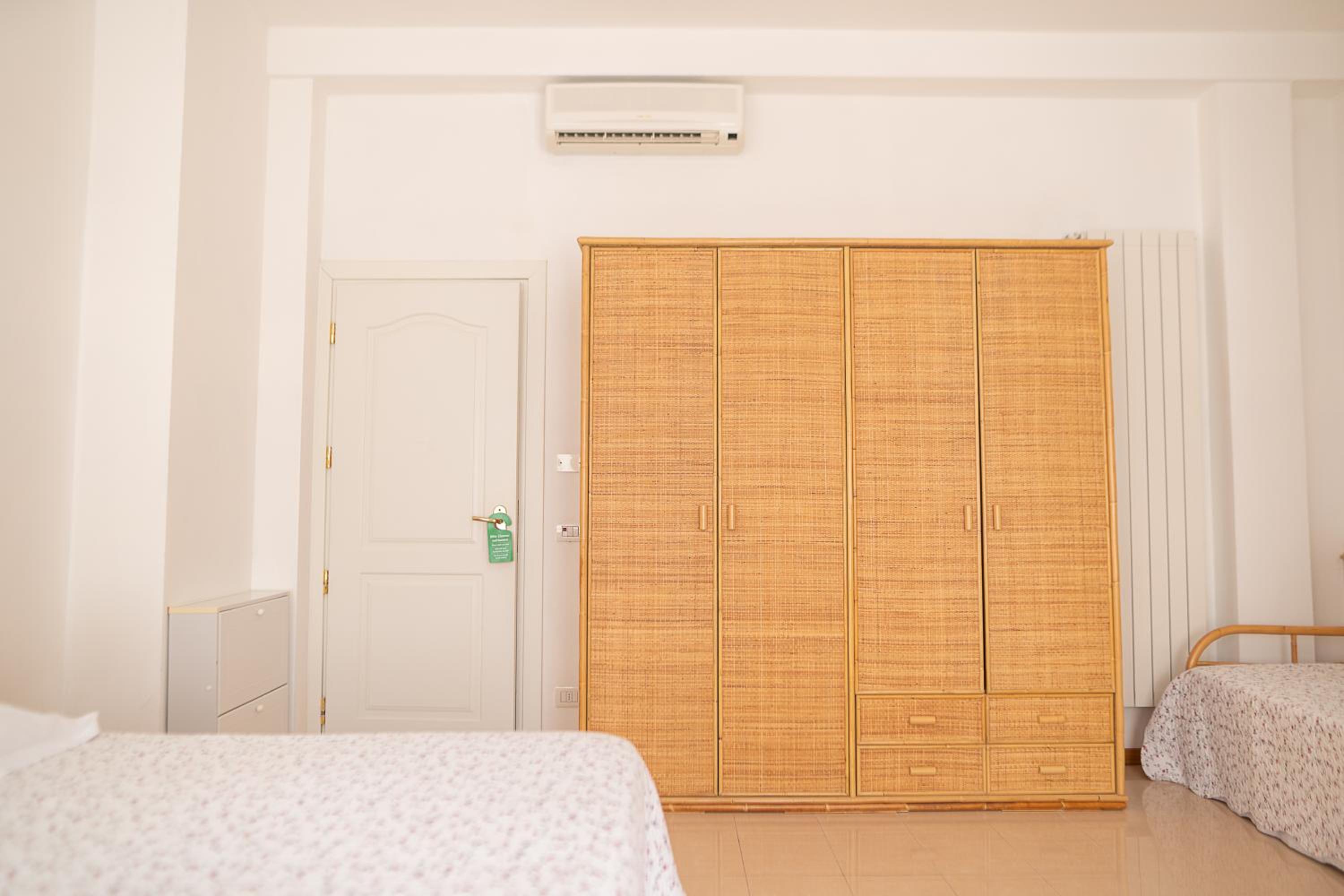 Triple Room - Photo 2