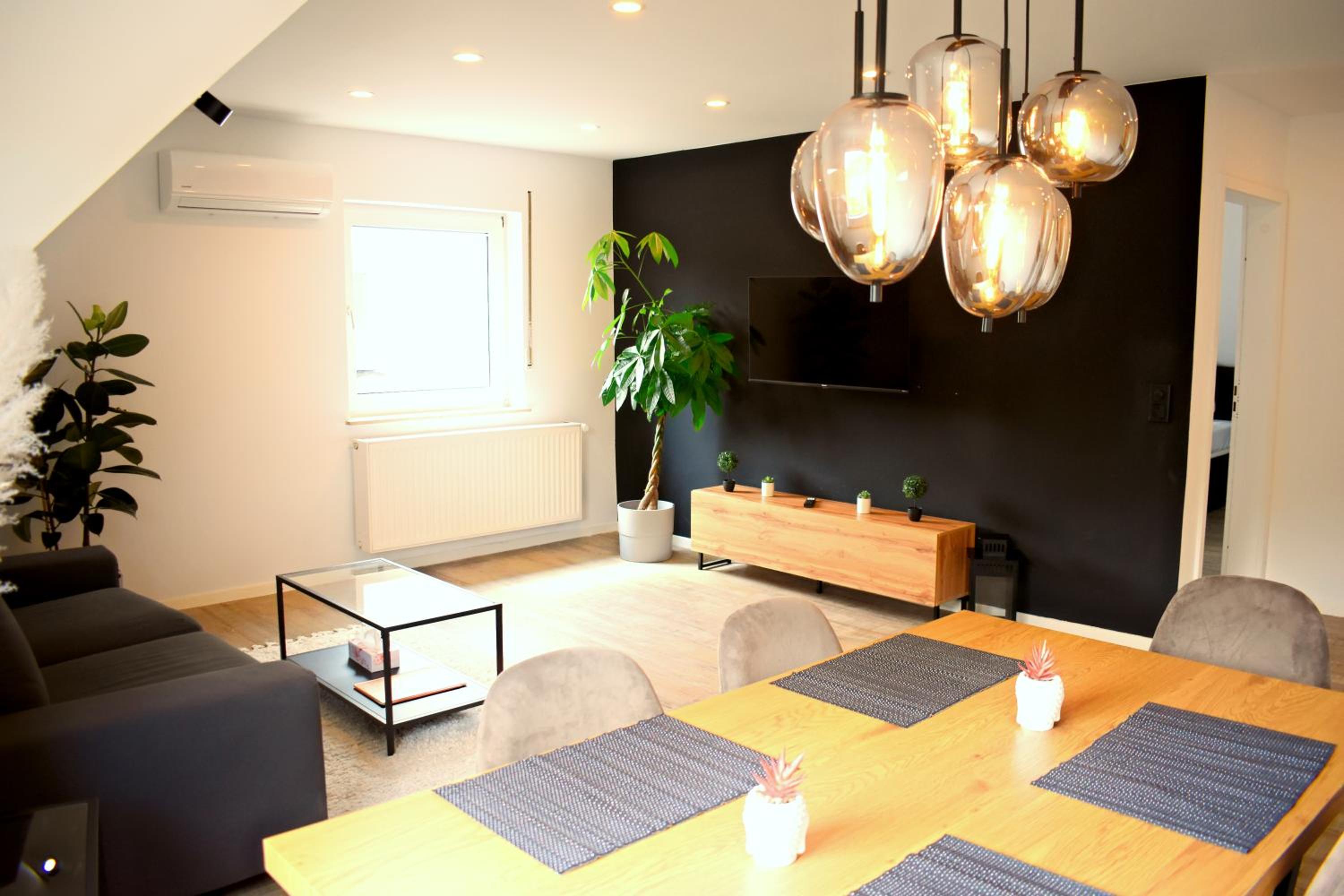 Apartment - Photo 2