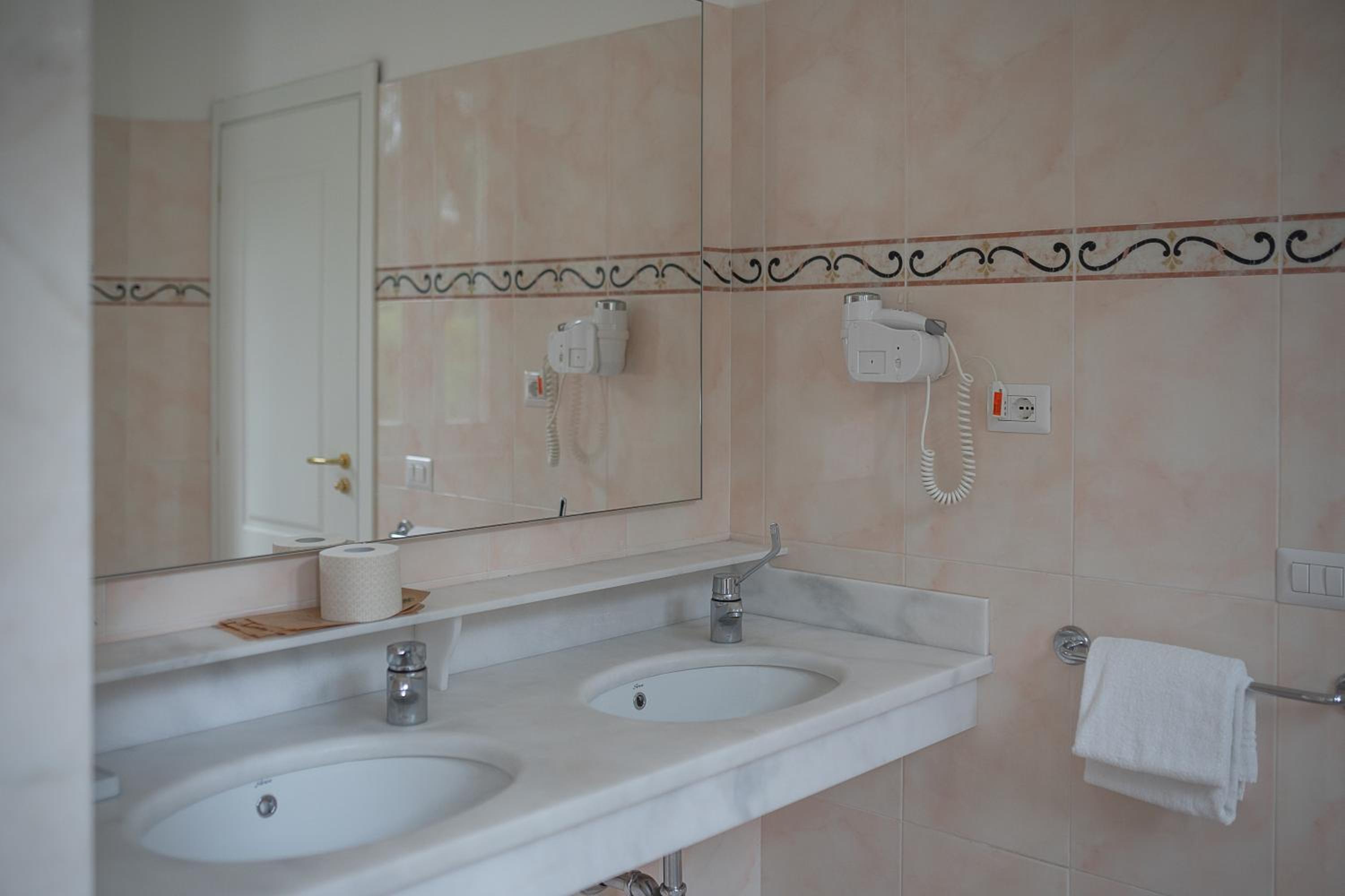 Double Room - Depandance - Photo 53