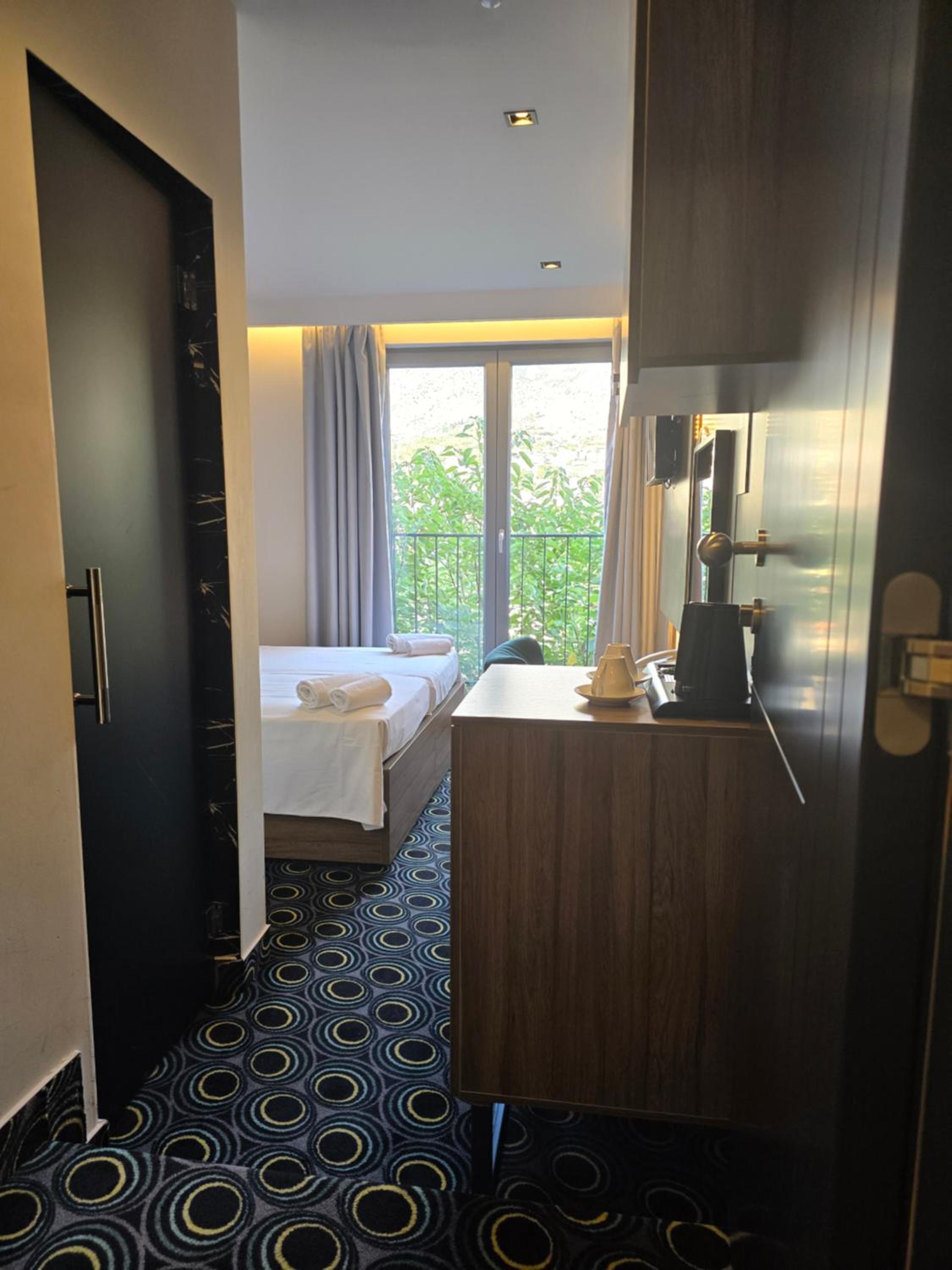 Economy Double or Twin Room - Photo 6