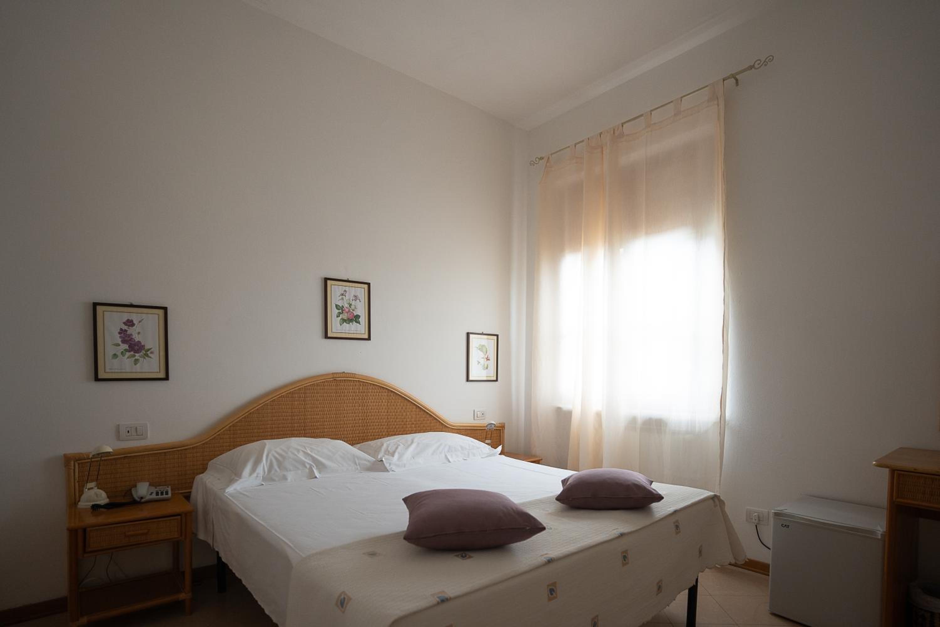 Superior Double Room - Photo 10