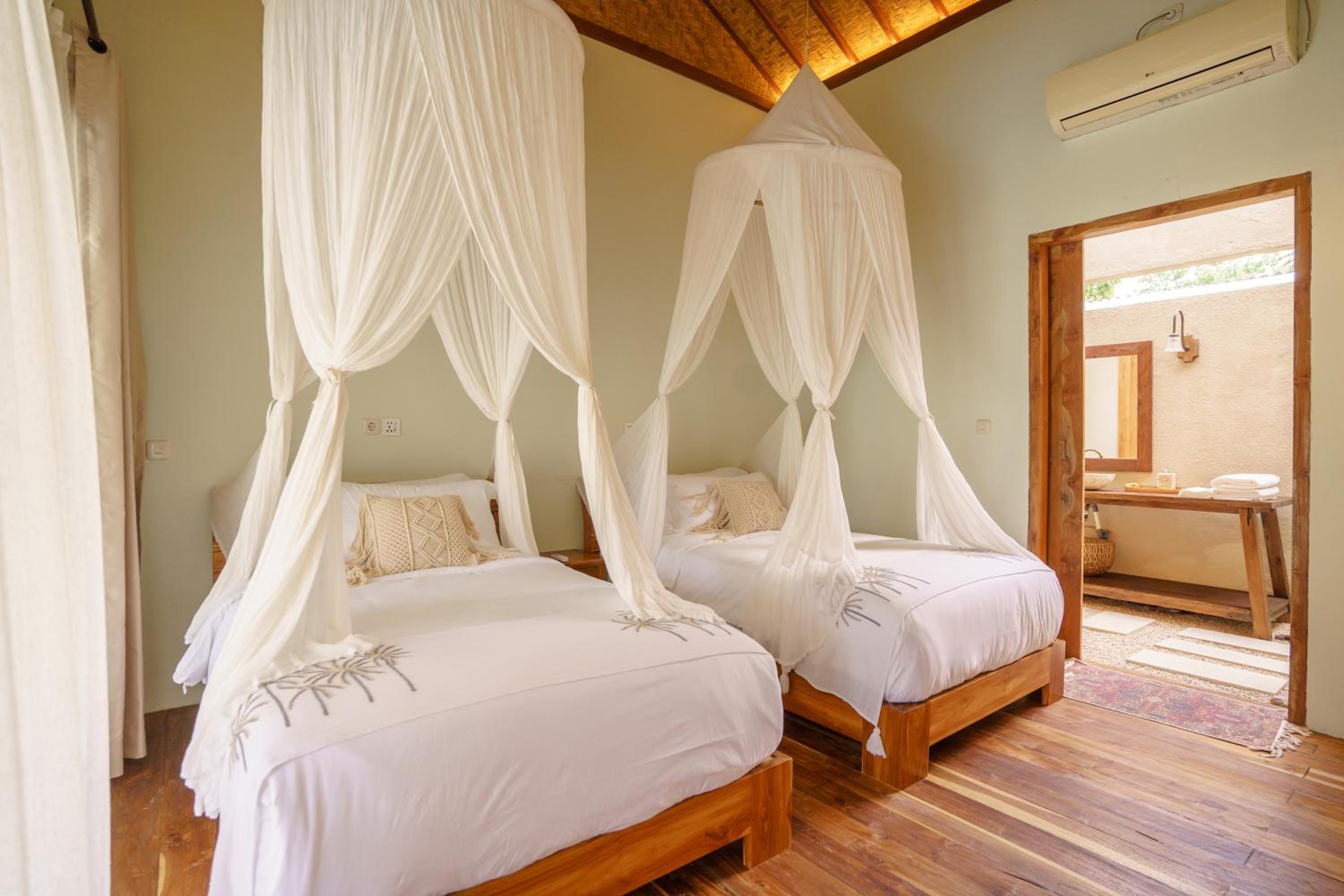 Twin Room with Garden View photo 1