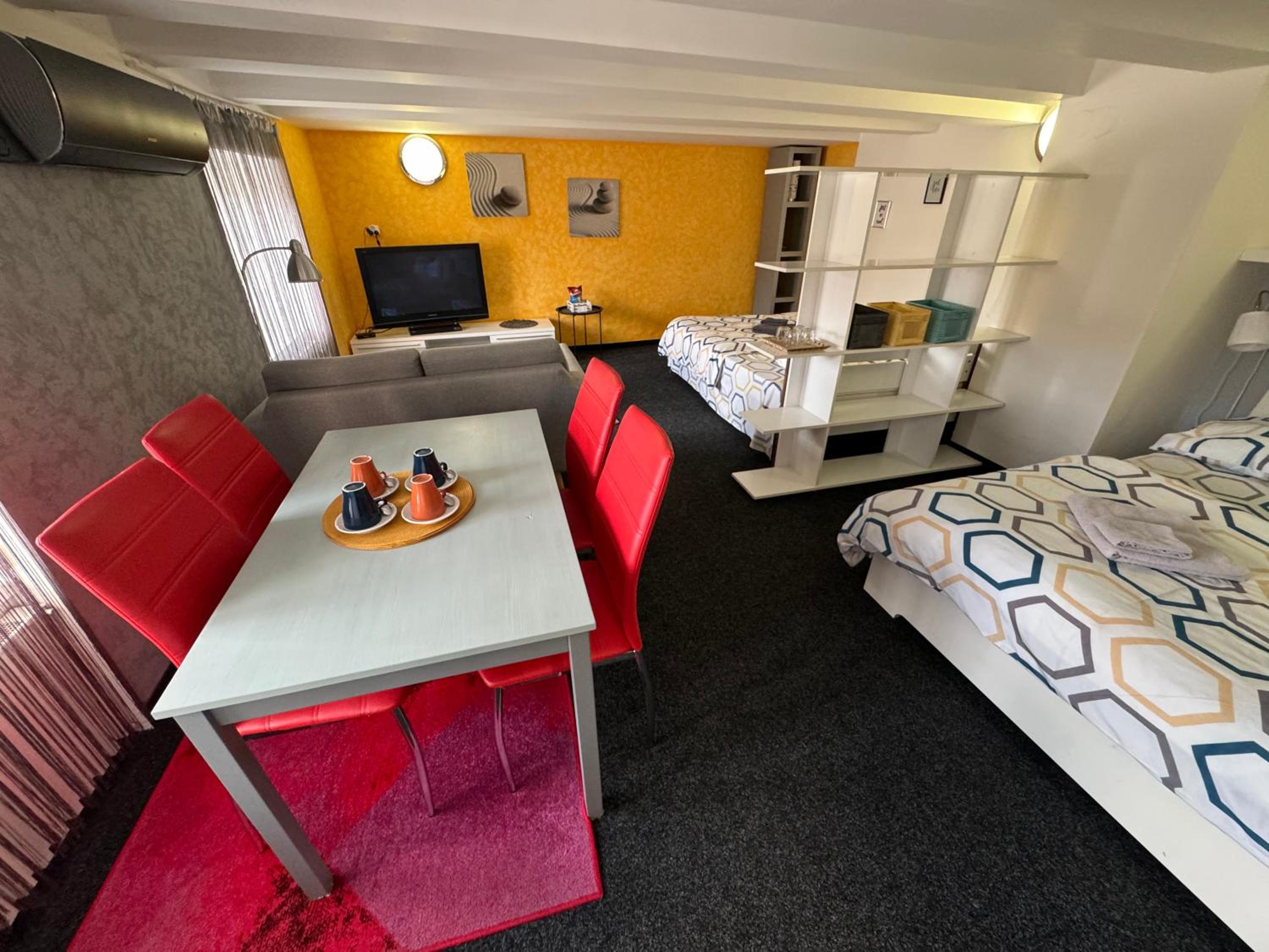 Deluxe Double Room with Bath photo 1
