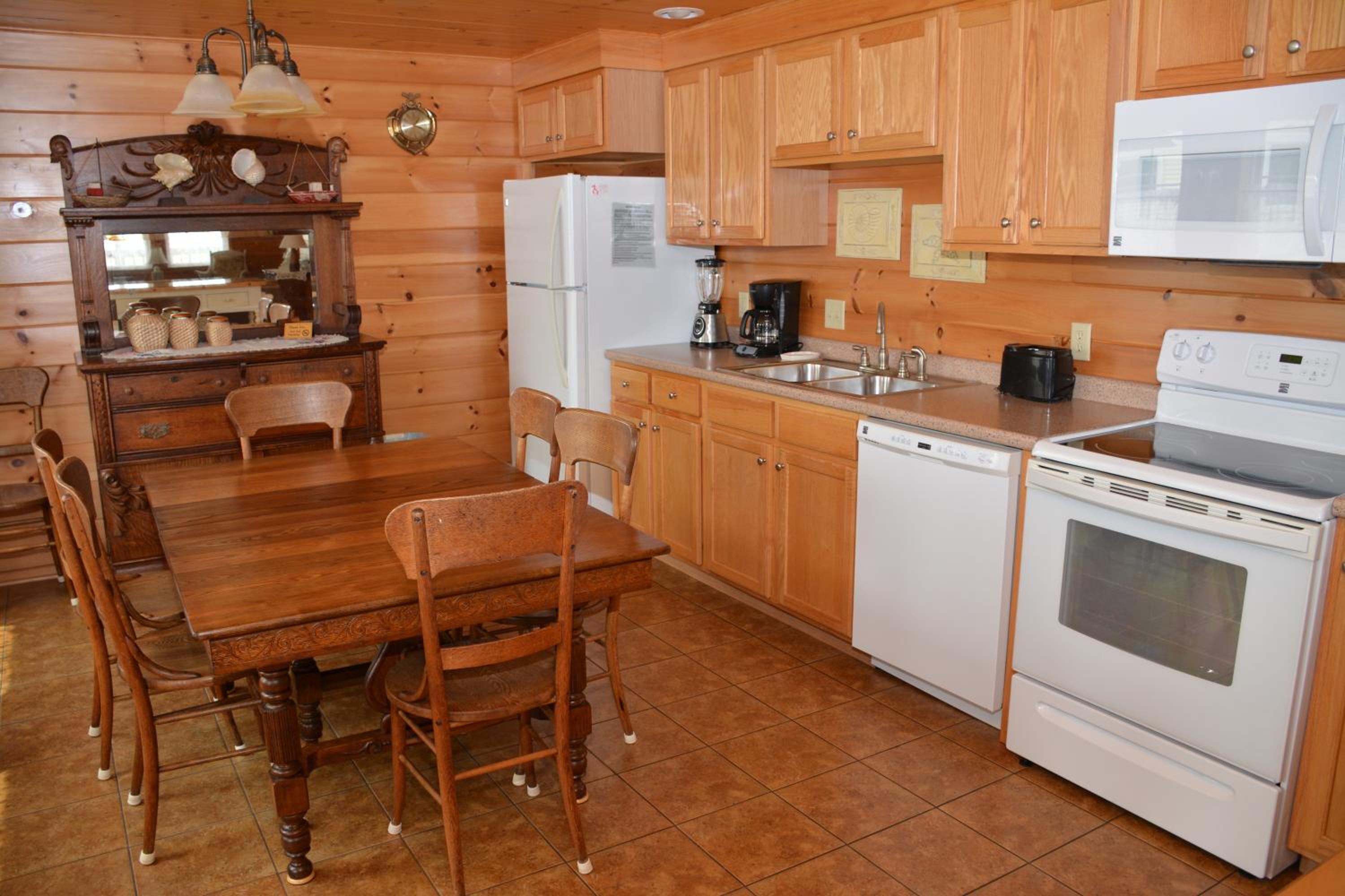 Four-Bedroom Deluxe Home - Oceanfront photo 3