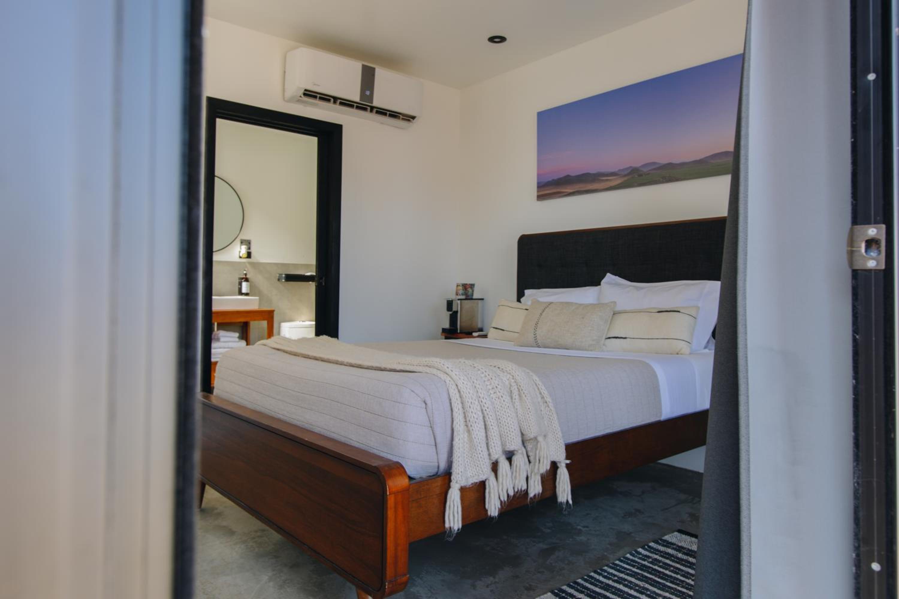 Double Room - Photo 7