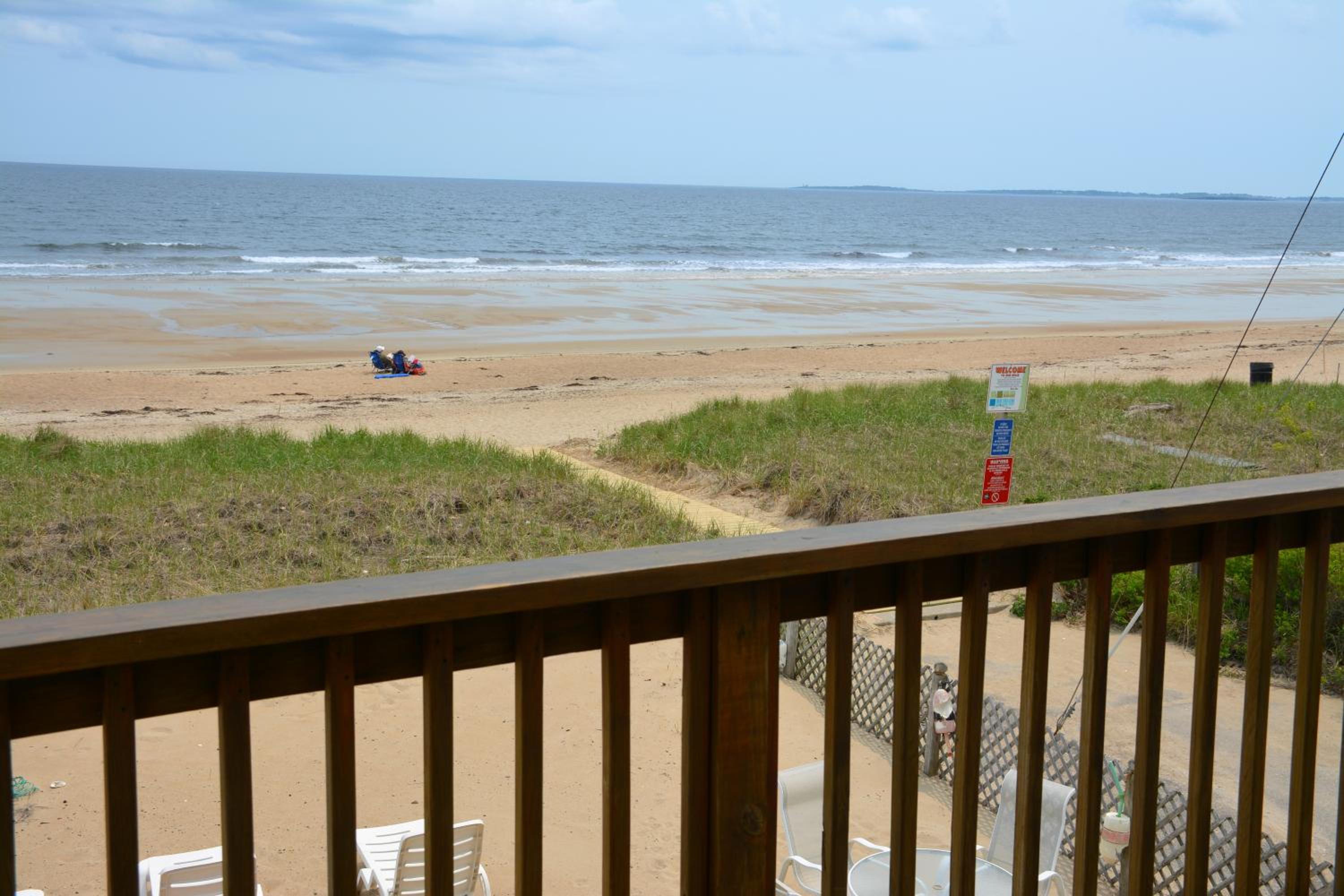 Four-Bedroom Deluxe Home - Oceanfront photo 1